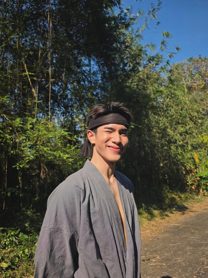 โฟร์ท - ณัฐวรรธน์ จิโรชน์ธิกุล