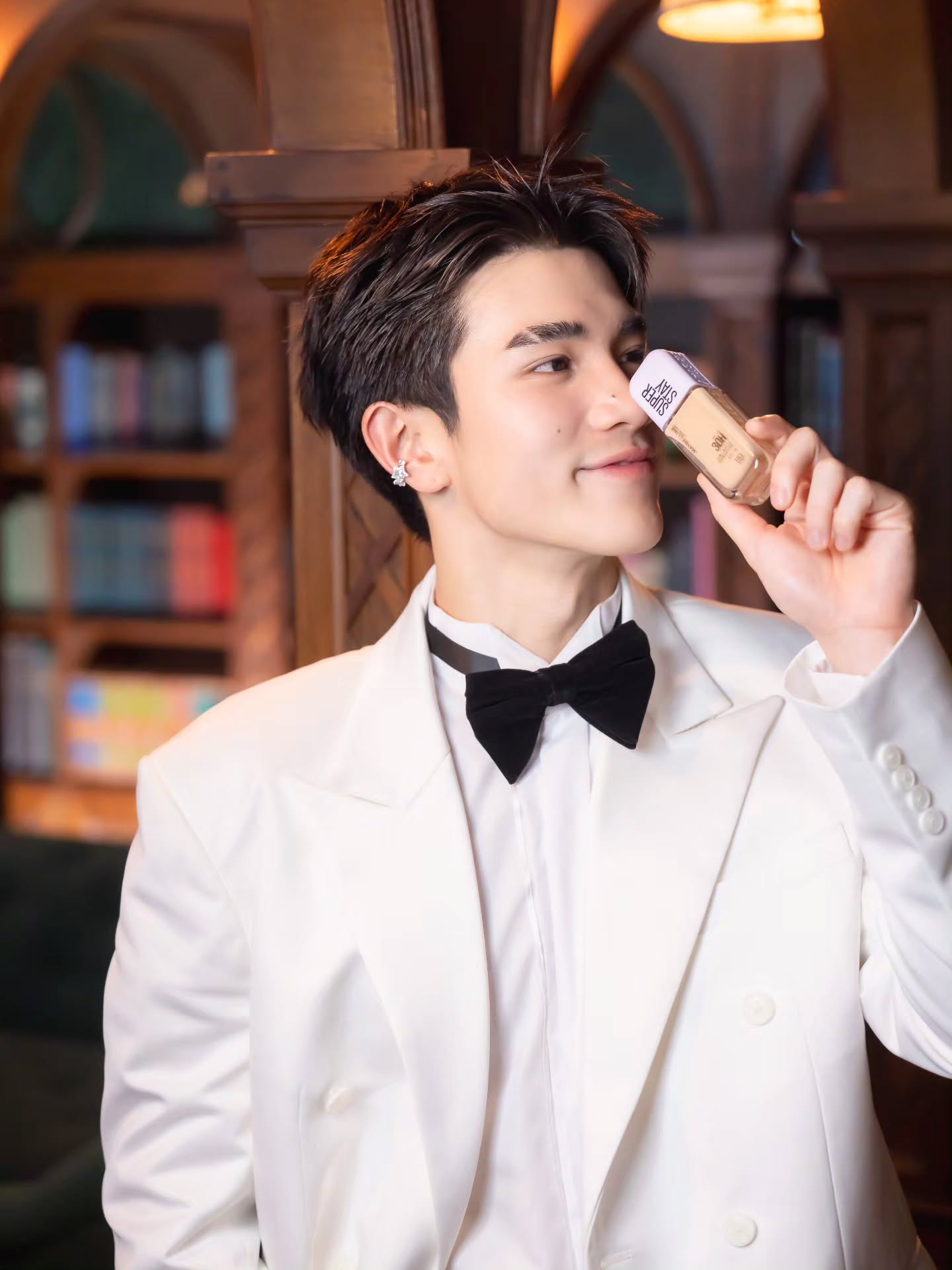 โฟร์ท - ณัฐวรรธน์ จิโรชน์ธิกุล