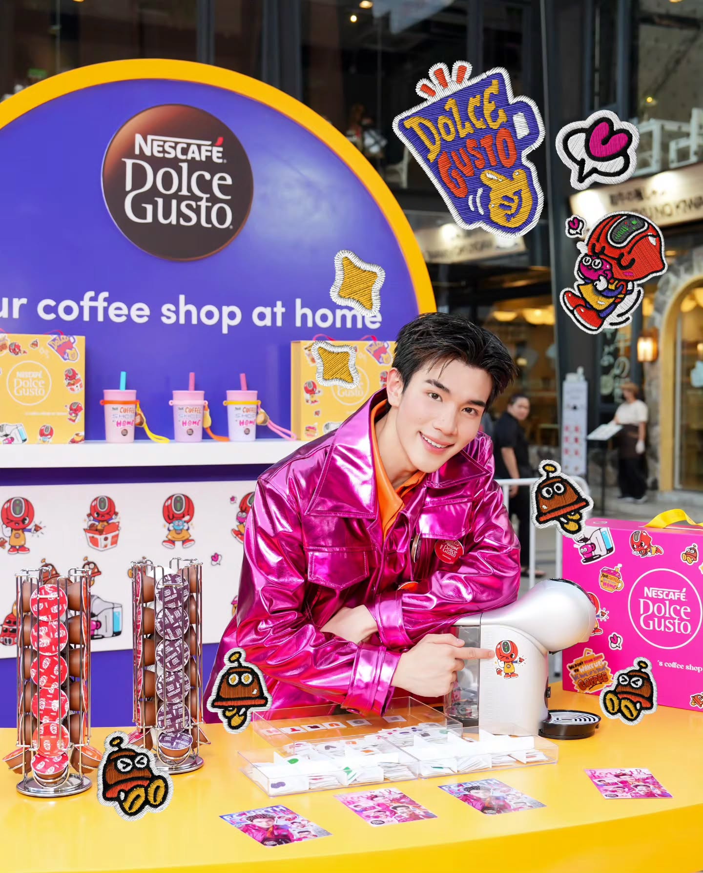 โฟร์ท - ณัฐวรรธน์ จิโรชน์ธิกุล