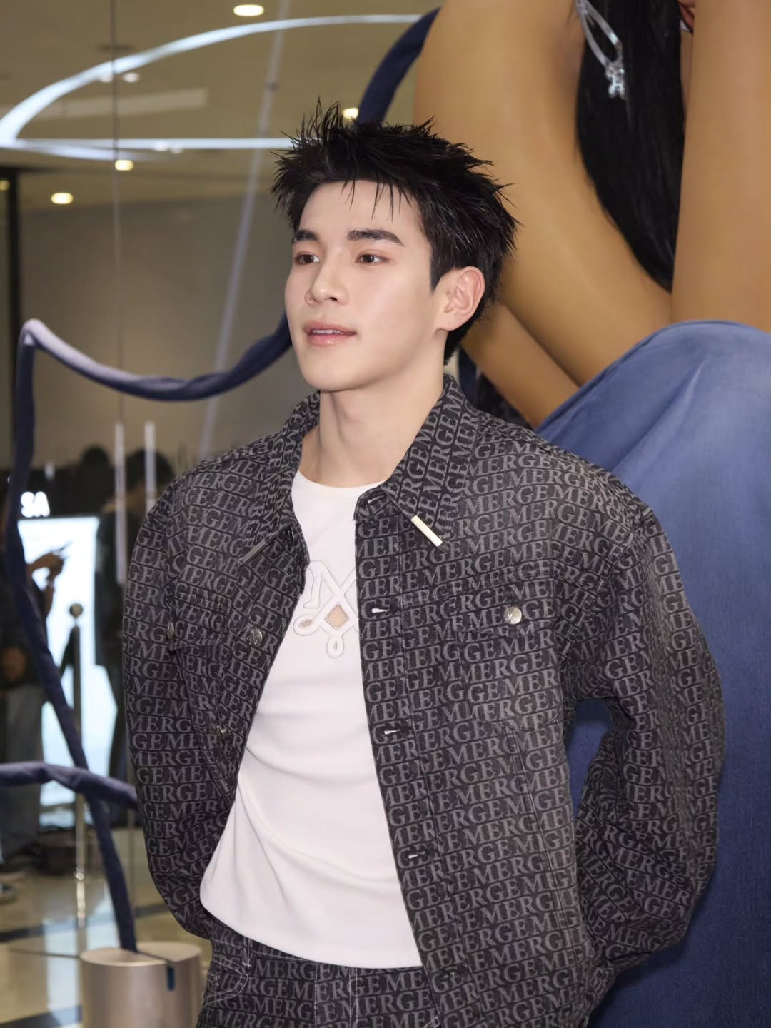 โฟร์ท - ณัฐวรรธน์ จิโรชน์ธิกุล