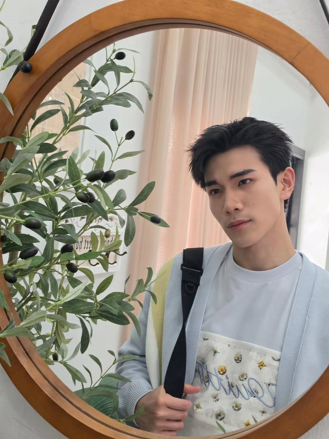 โฟร์ท - ณัฐวรรธน์ จิโรชน์ธิกุล