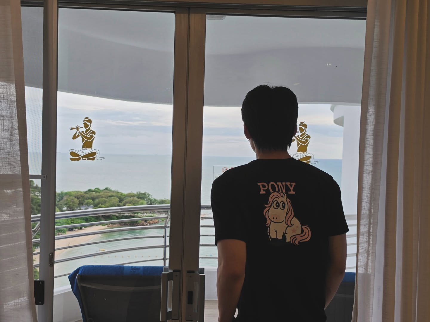 โฟร์ท - ณัฐวรรธน์ จิโรชน์ธิกุล