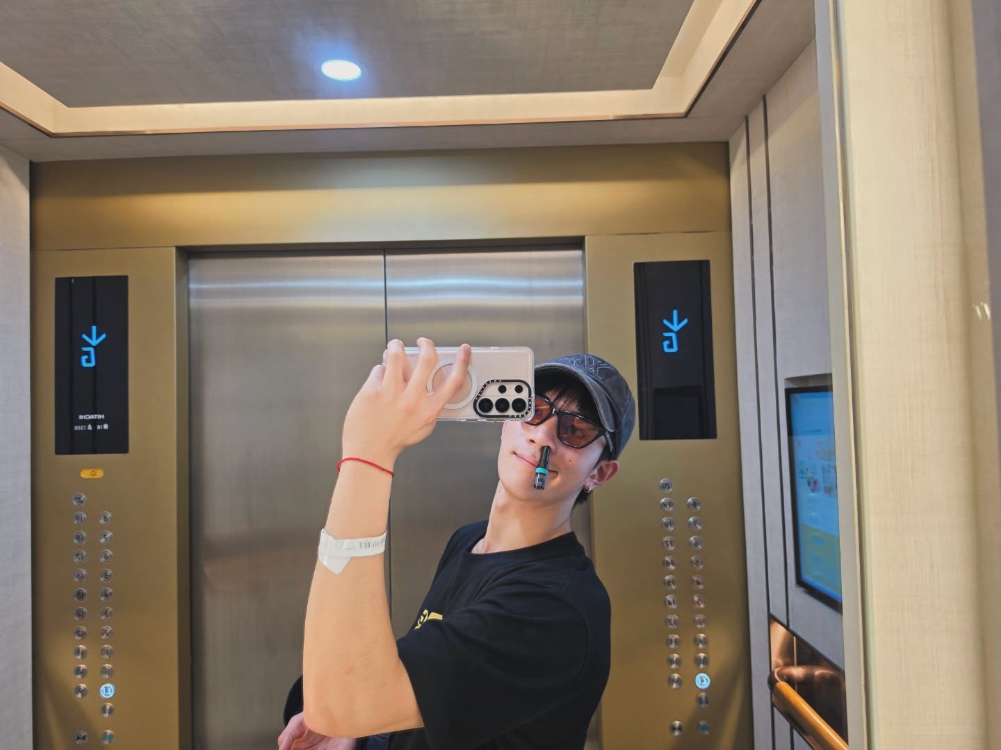 โฟร์ท - ณัฐวรรธน์ จิโรชน์ธิกุล