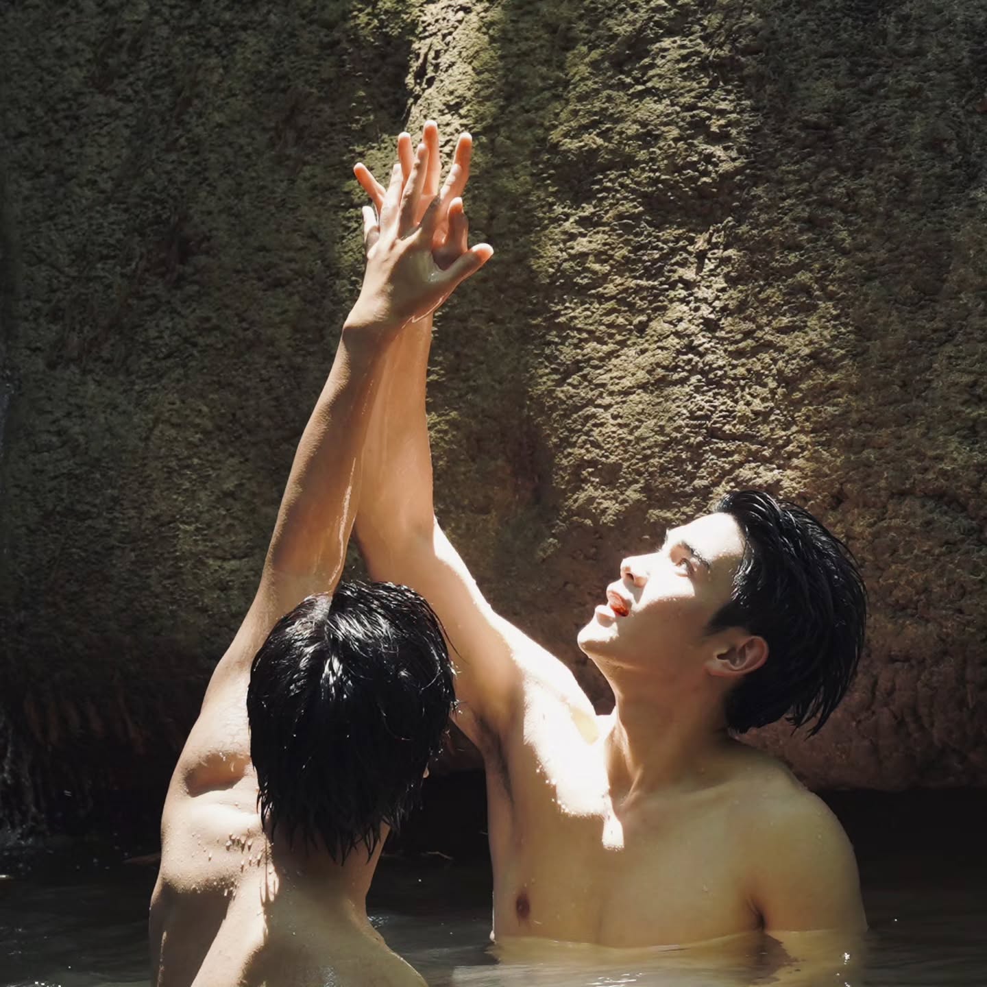 โฟร์ท - ณัฐวรรธน์ จิโรชน์ธิกุล