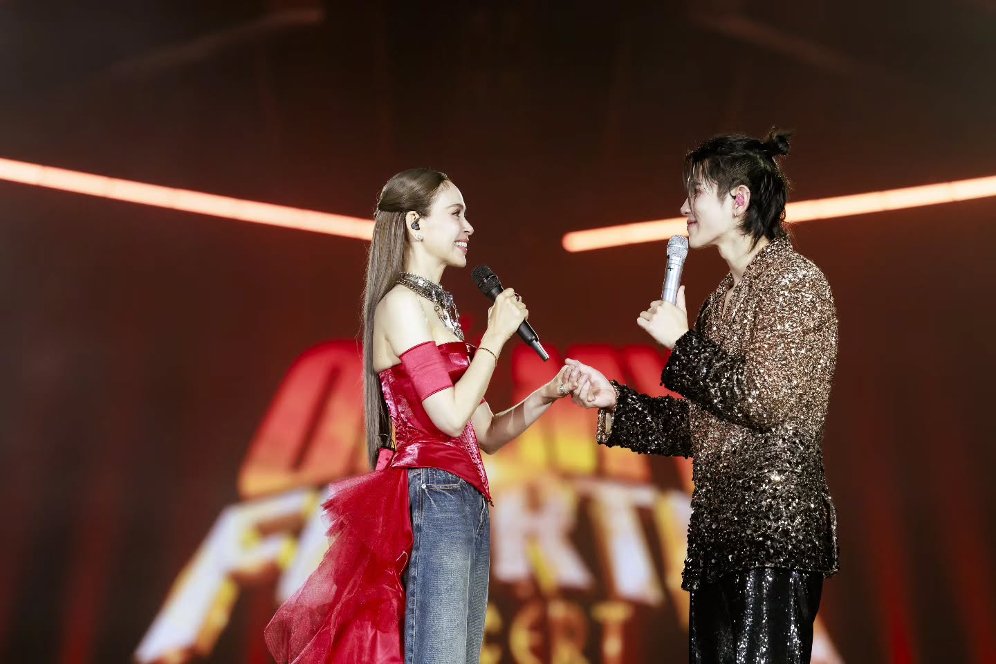 โฟร์ท - ณัฐวรรธน์ จิโรชน์ธิกุล