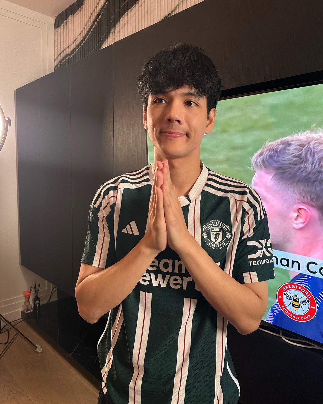 นิกกี้ - ณฉัตร จันทพันธ์