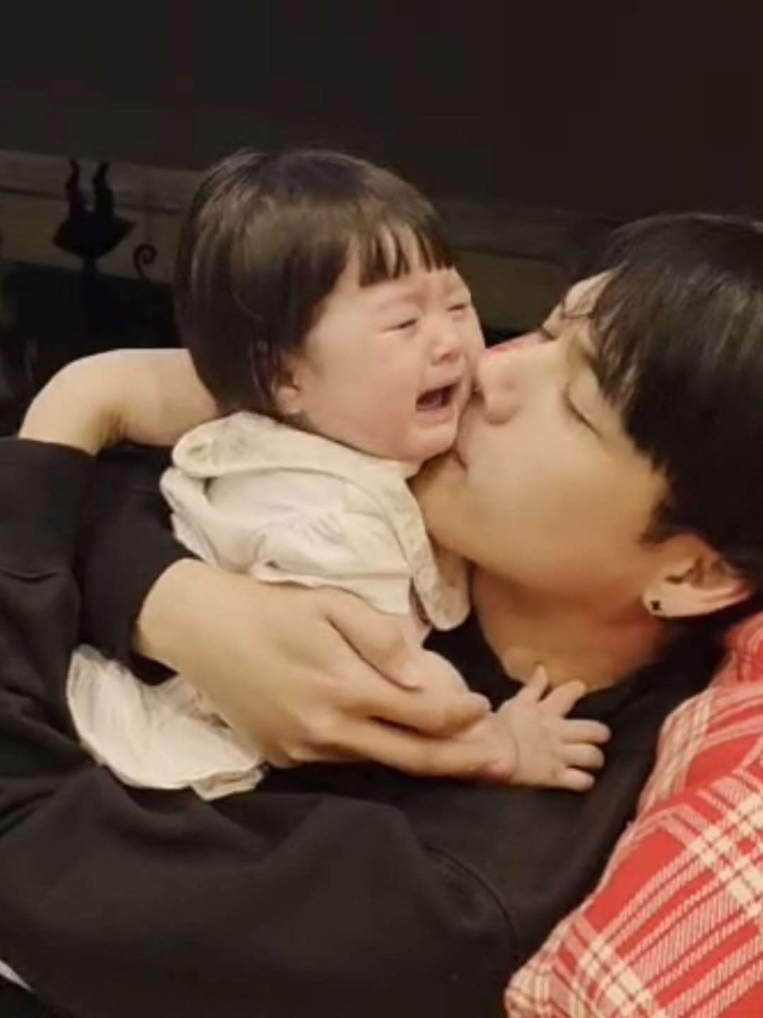 นิกกี้ - ณฉัตร จันทพันธ์