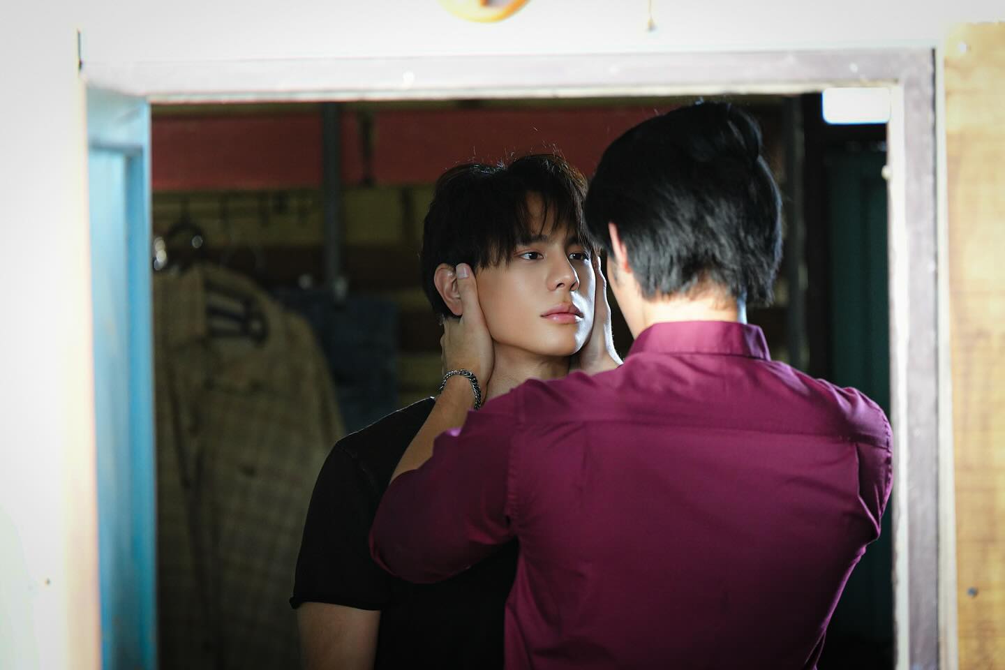 แบงค์ - อาทิตย์ ตั้งวิบูลย์พาณิชย์