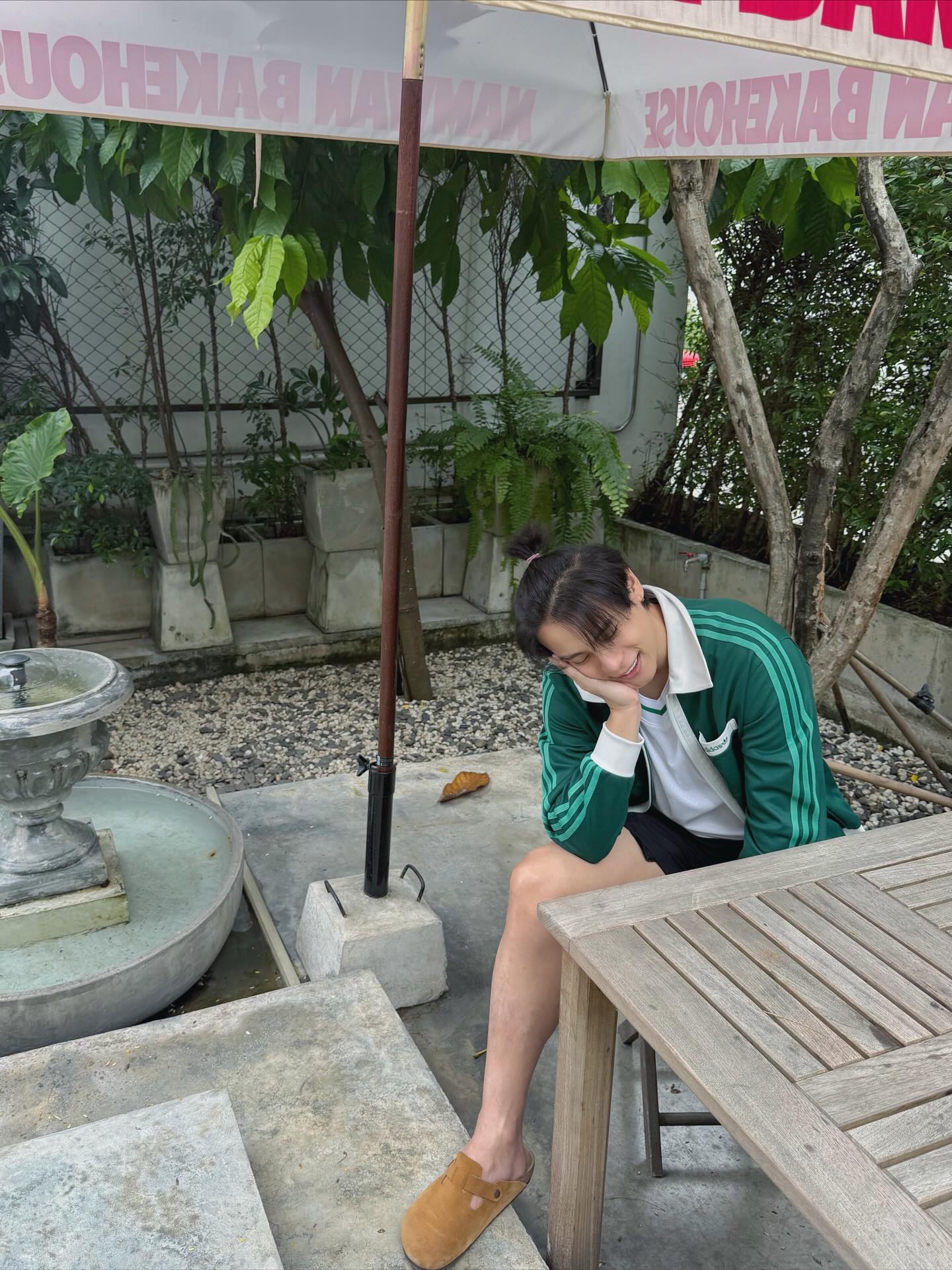 แบงค์ - อาทิตย์ ตั้งวิบูลย์พาณิชย์