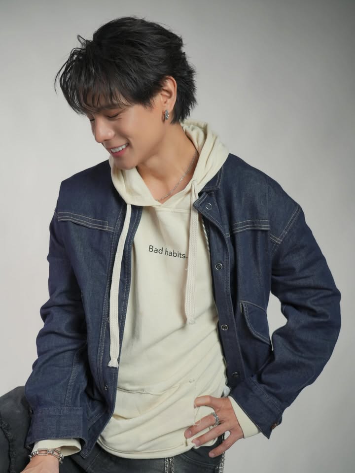 แบงค์ - อาทิตย์ ตั้งวิบูลย์พาณิชย์