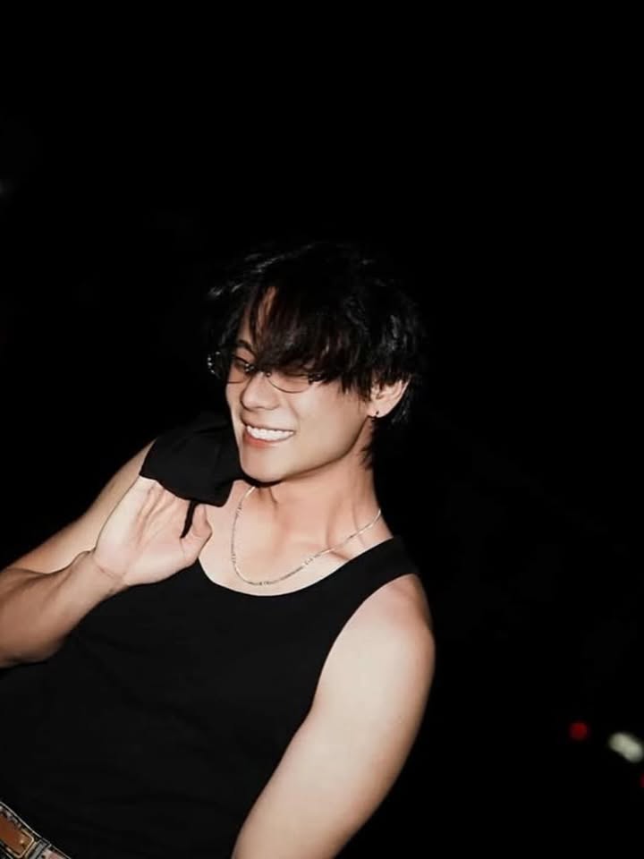 แบงค์ - อาทิตย์ ตั้งวิบูลย์พาณิชย์