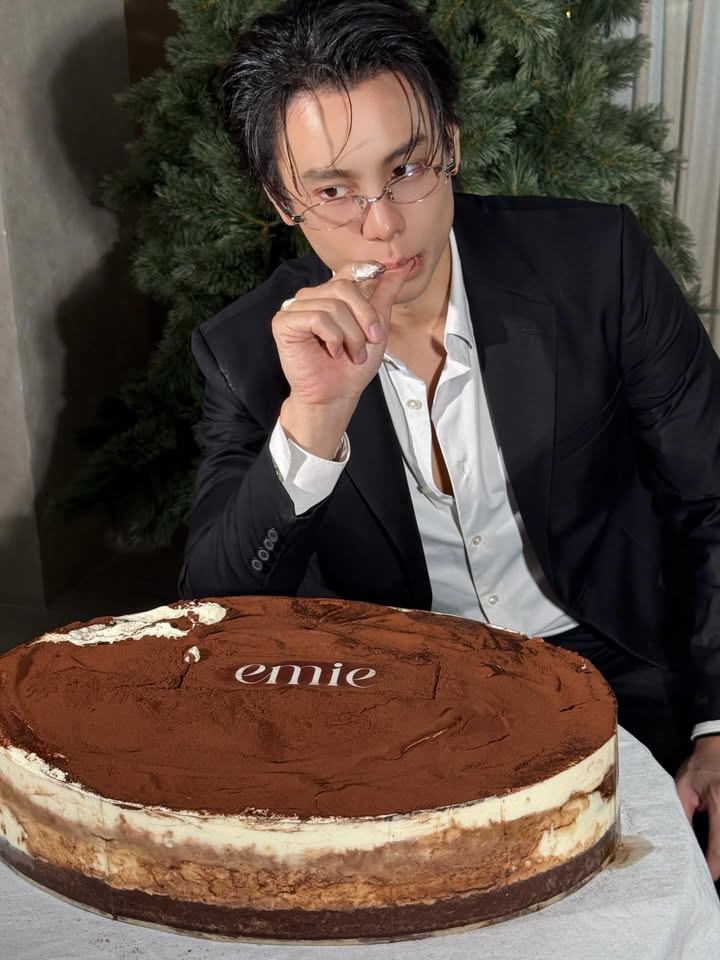 แบงค์ - อาทิตย์ ตั้งวิบูลย์พาณิชย์