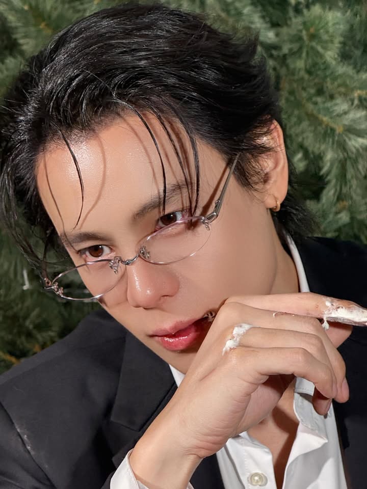 แบงค์ - อาทิตย์ ตั้งวิบูลย์พาณิชย์