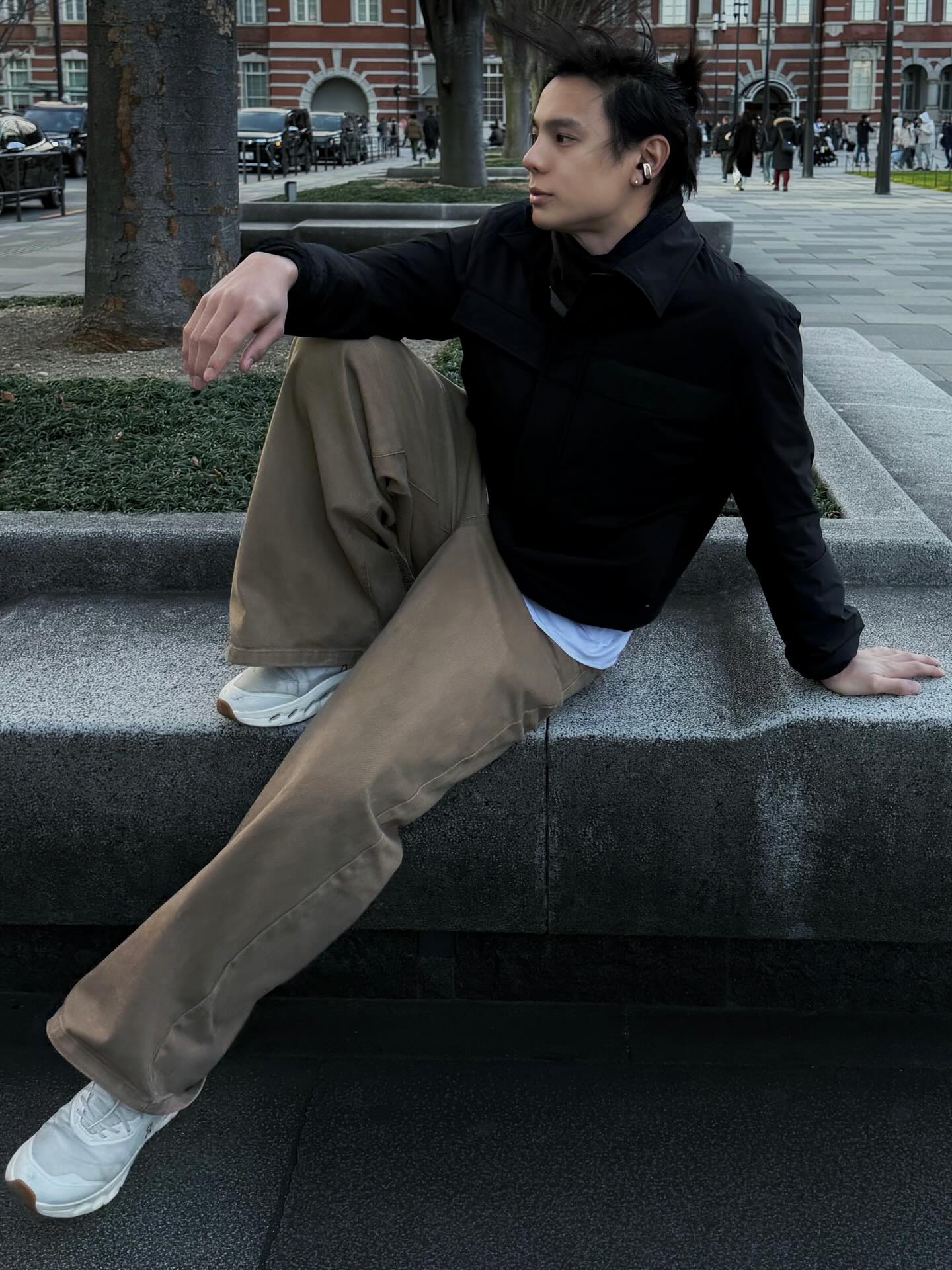 แบงค์ - อาทิตย์ ตั้งวิบูลย์พาณิชย์