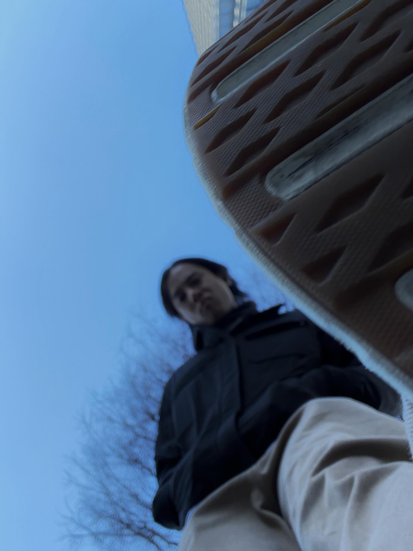 แบงค์ - อาทิตย์ ตั้งวิบูลย์พาณิชย์