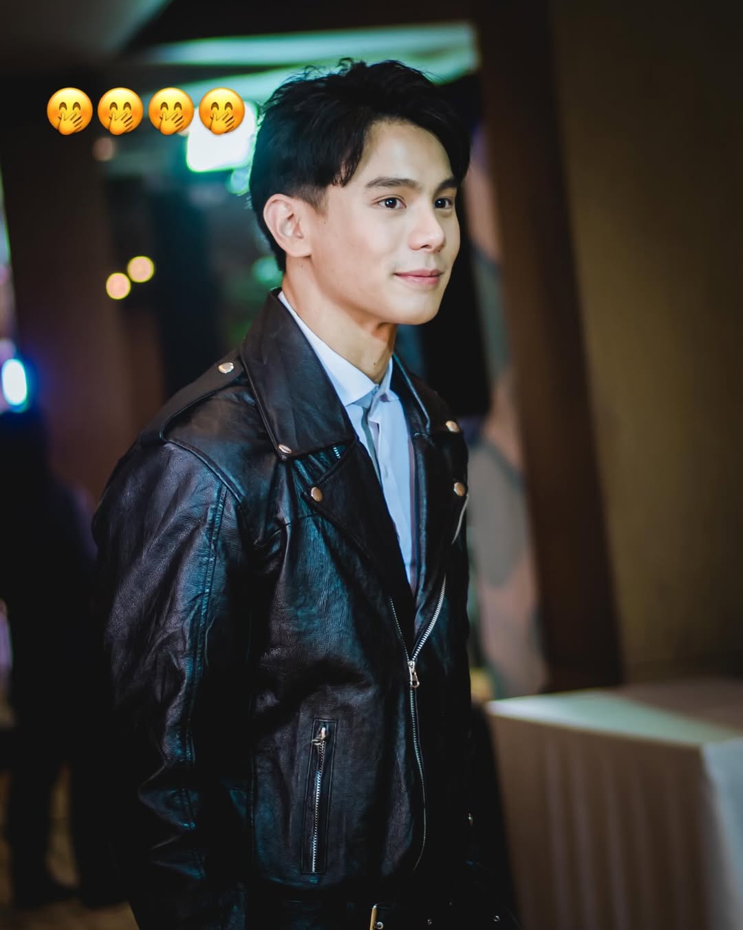 แบงค์ - อาทิตย์ ตั้งวิบูลย์พาณิชย์