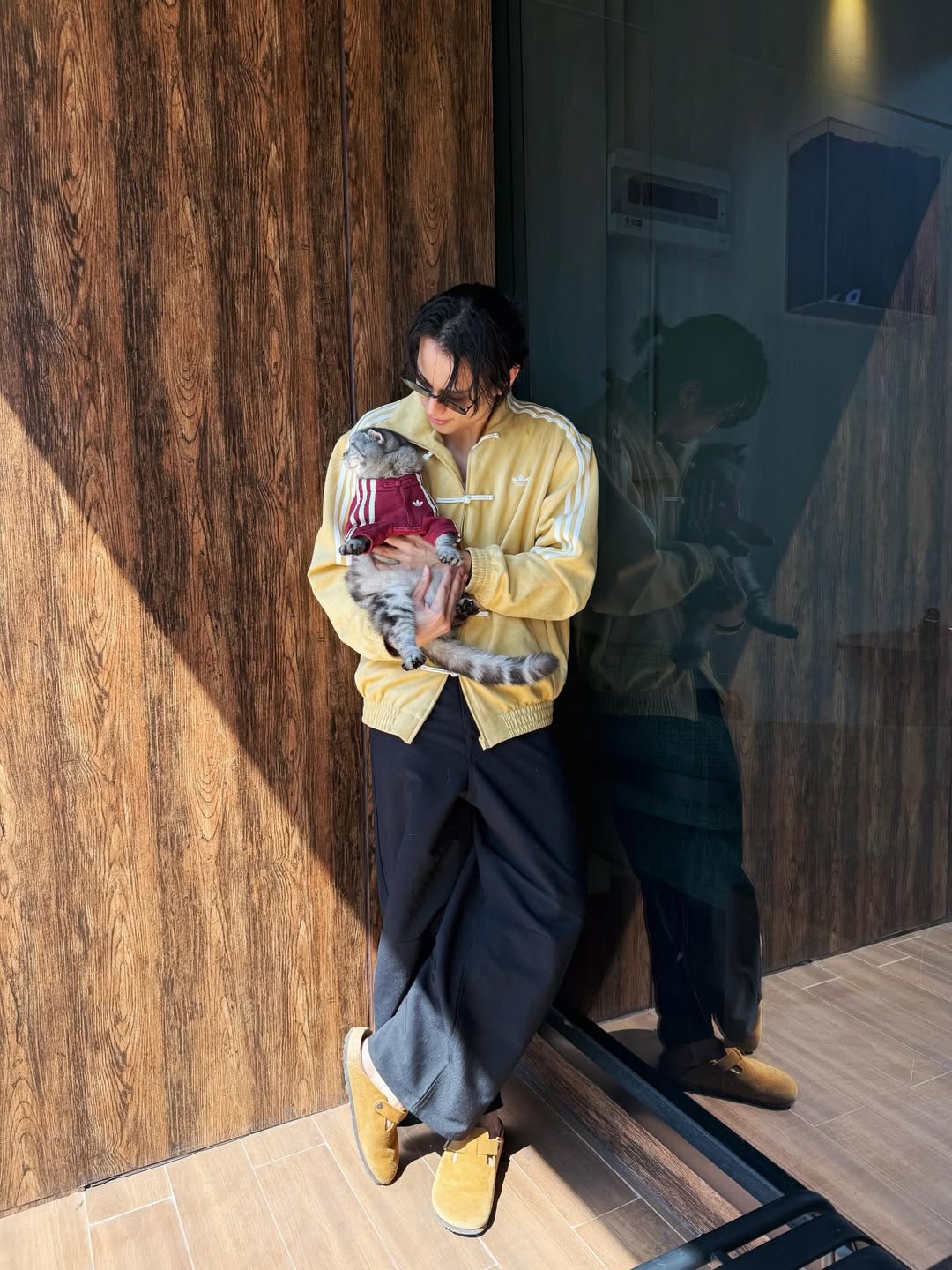 แบงค์ - อาทิตย์ ตั้งวิบูลย์พาณิชย์