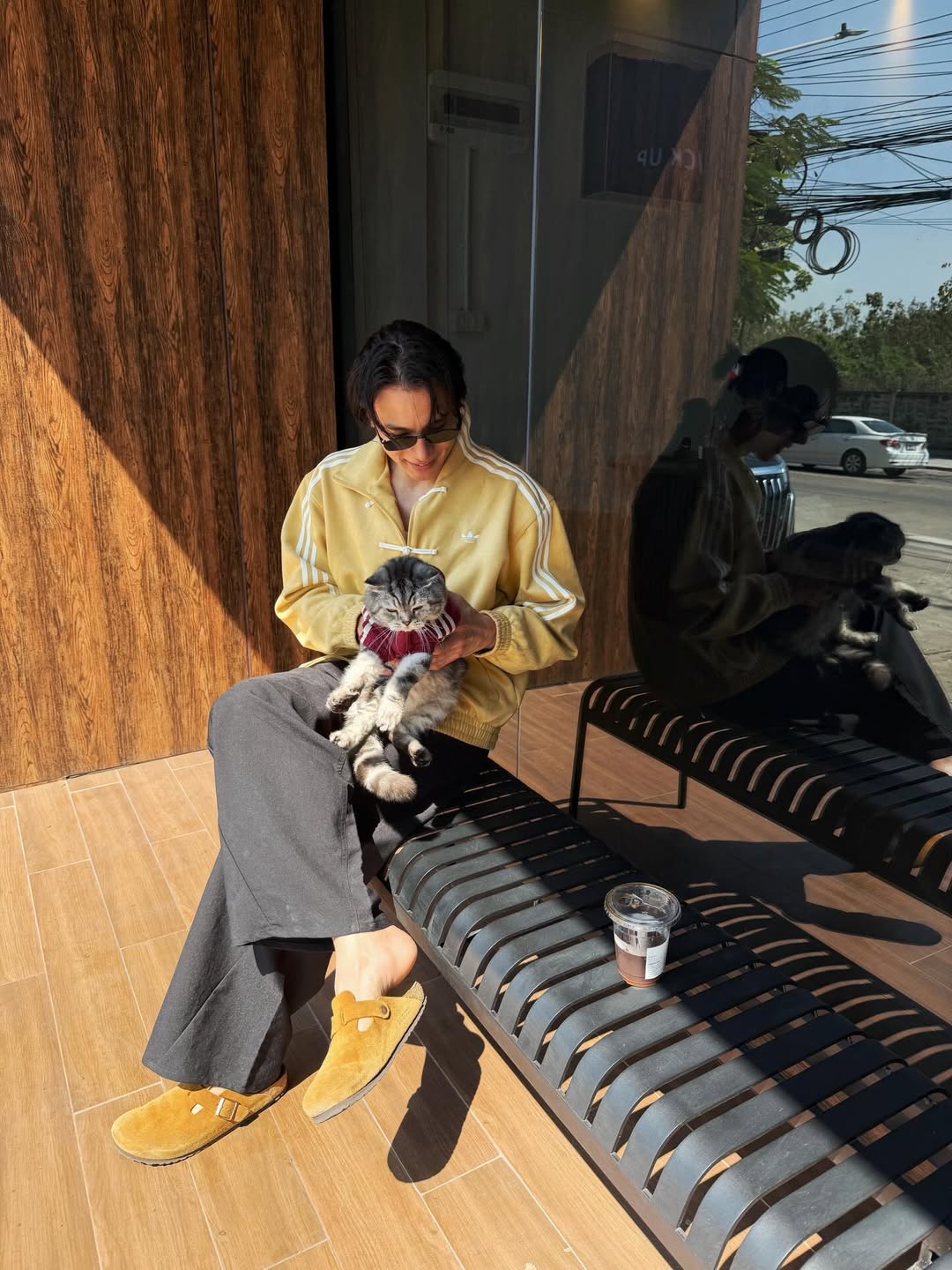 แบงค์ - อาทิตย์ ตั้งวิบูลย์พาณิชย์