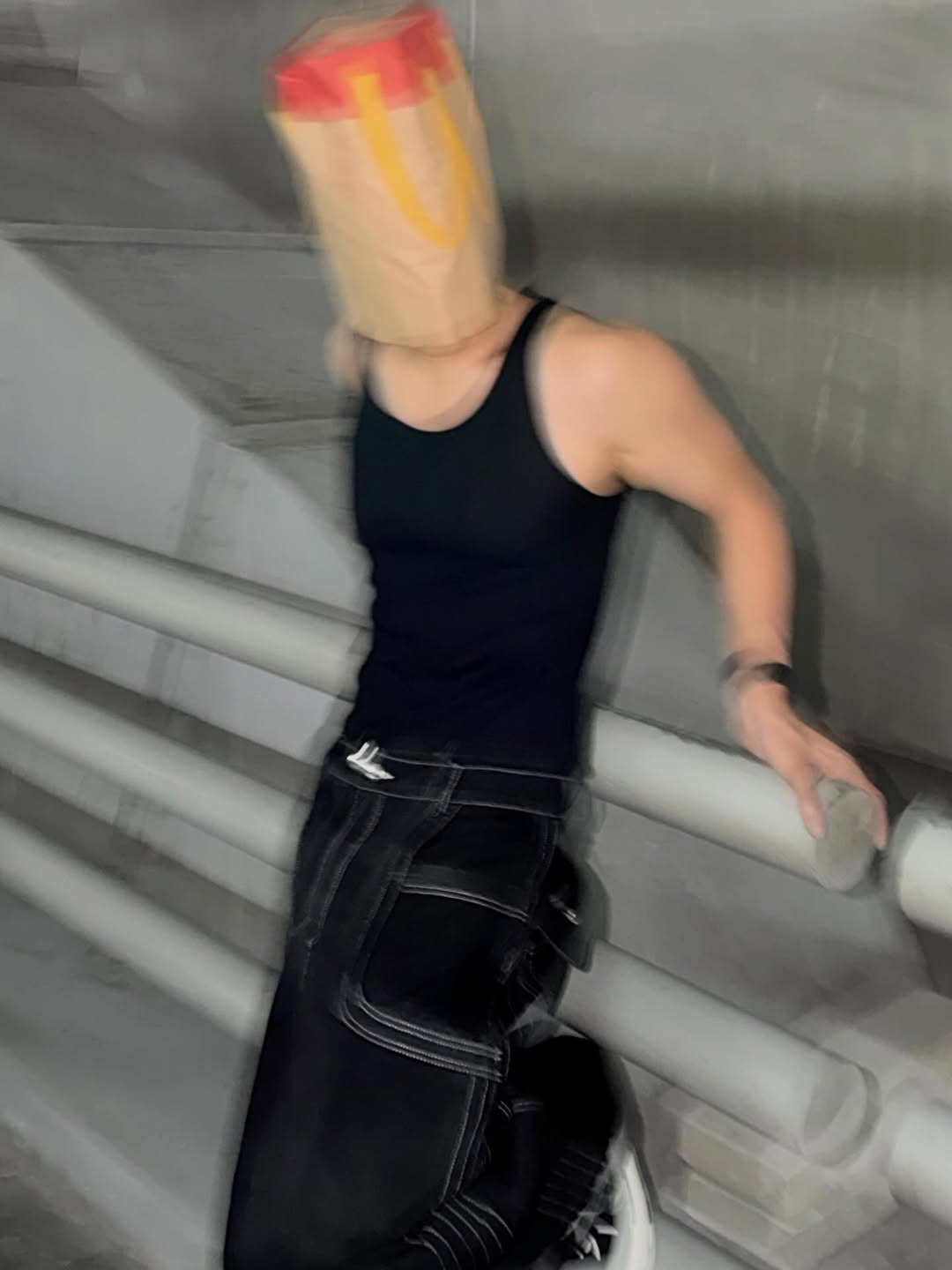 แบงค์ - อาทิตย์ ตั้งวิบูลย์พาณิชย์