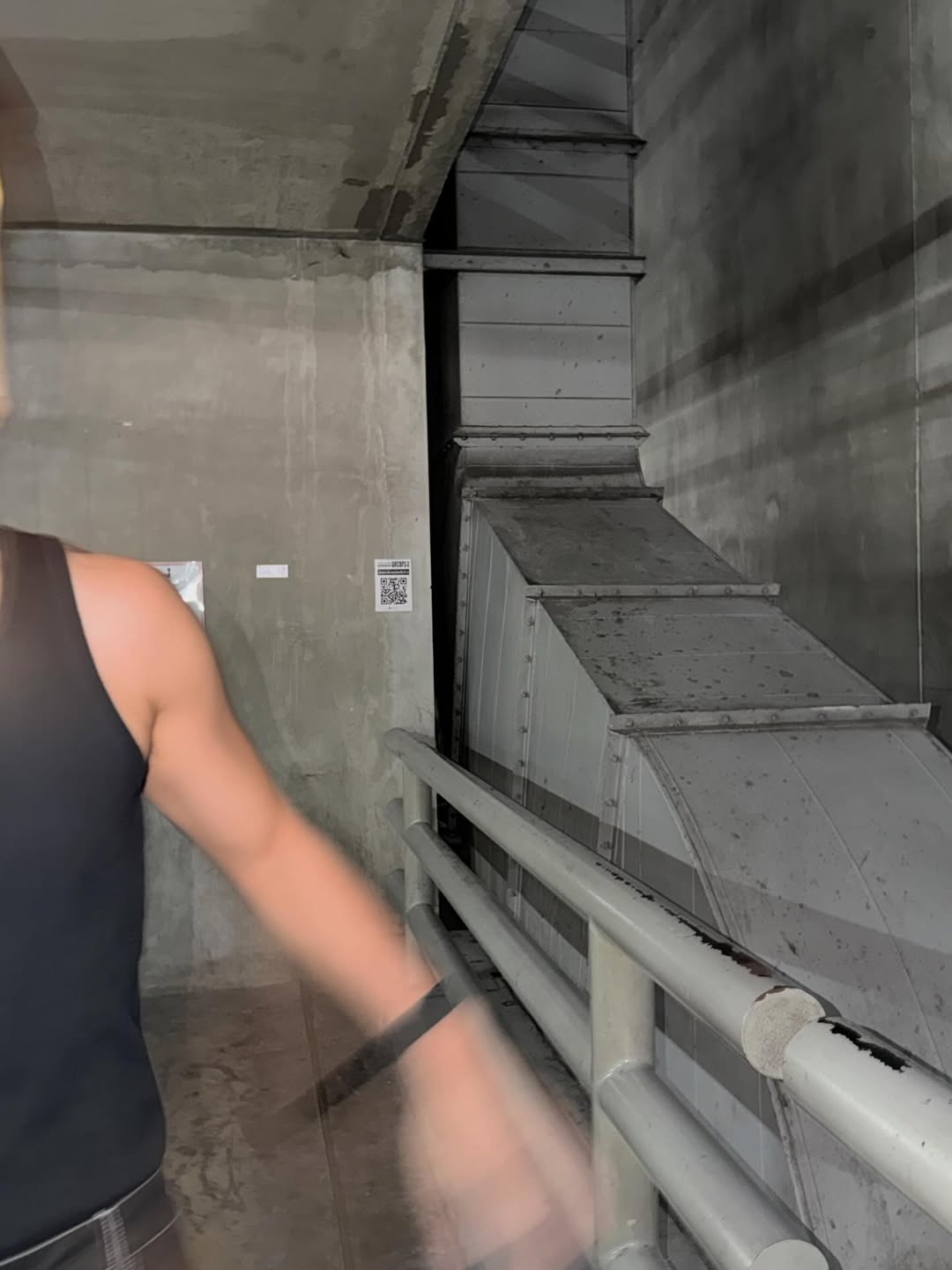 แบงค์ - อาทิตย์ ตั้งวิบูลย์พาณิชย์