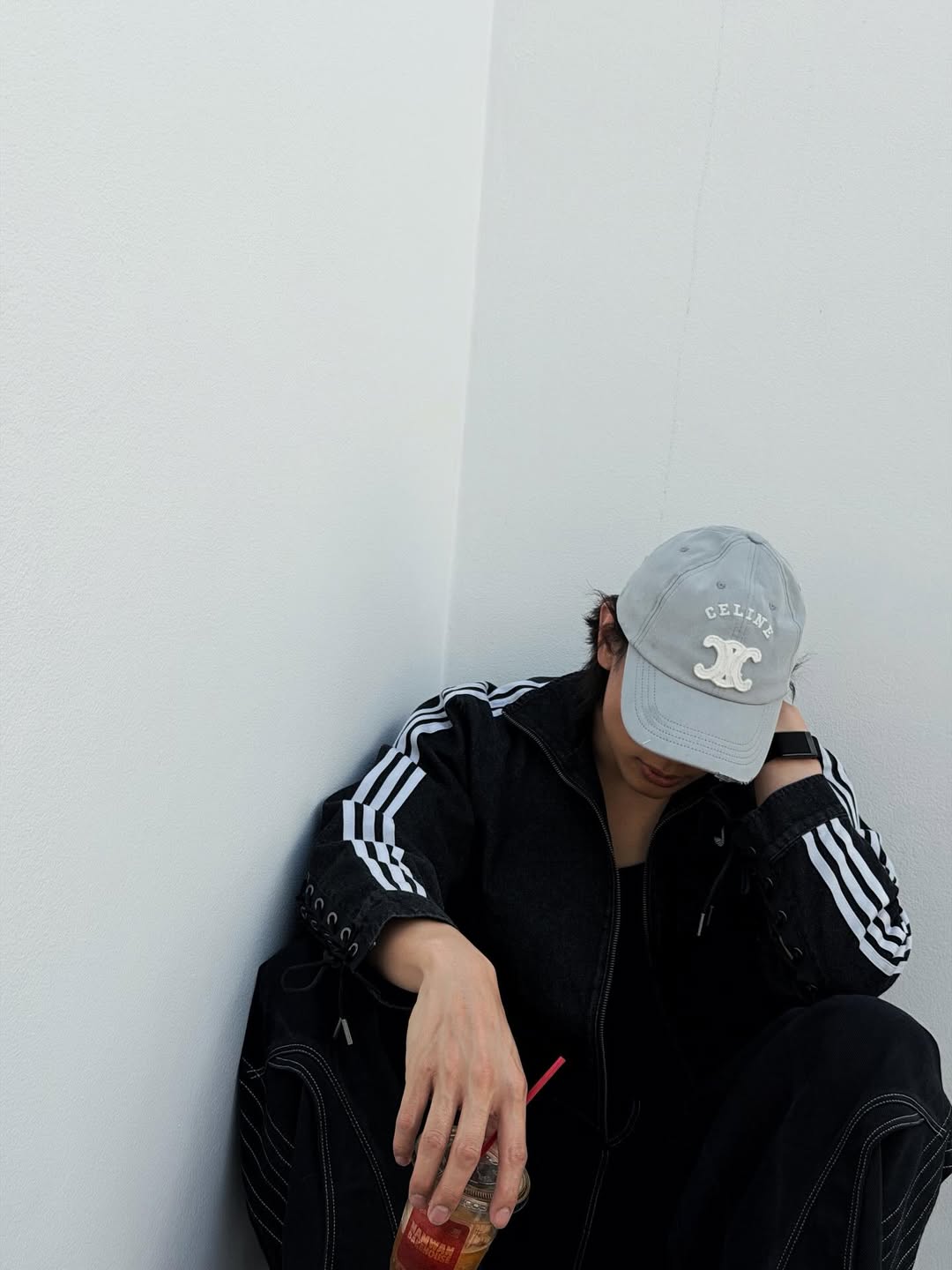 แบงค์ - อาทิตย์ ตั้งวิบูลย์พาณิชย์