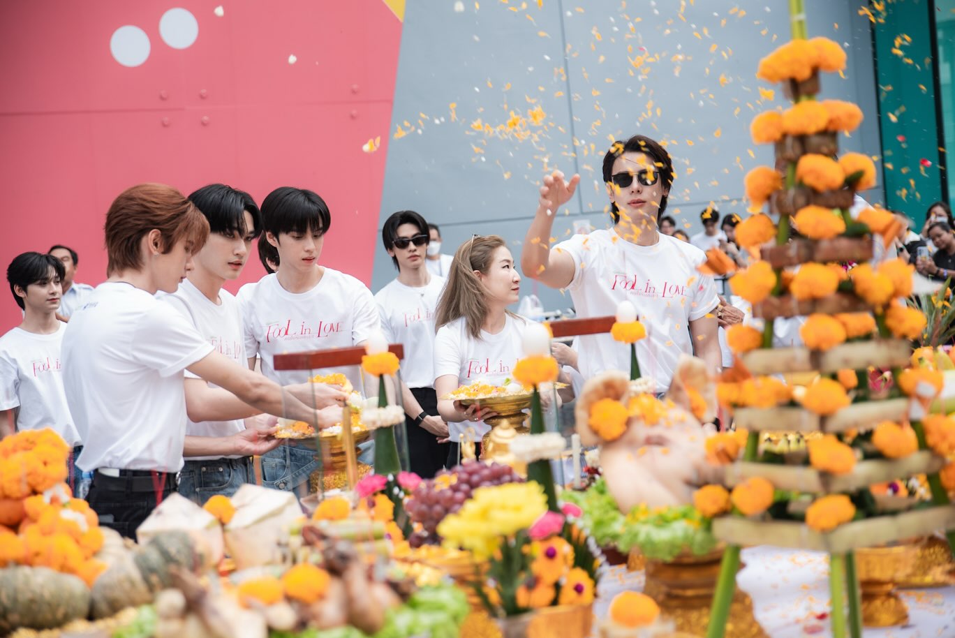 แบงค์ - อาทิตย์ ตั้งวิบูลย์พาณิชย์