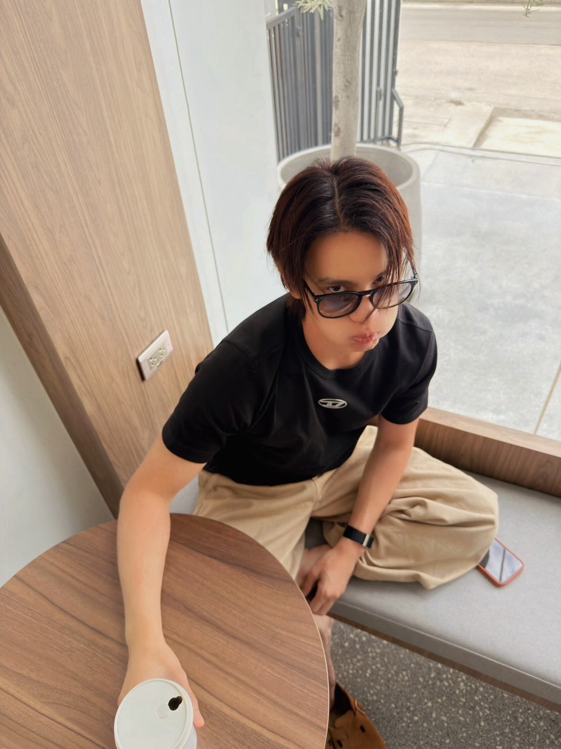 แบงค์ - อาทิตย์ ตั้งวิบูลย์พาณิชย์