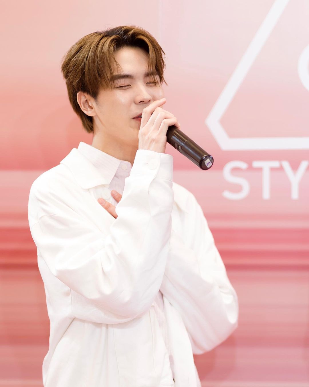 ปิง - กฤตนัน อัญชนานันท์