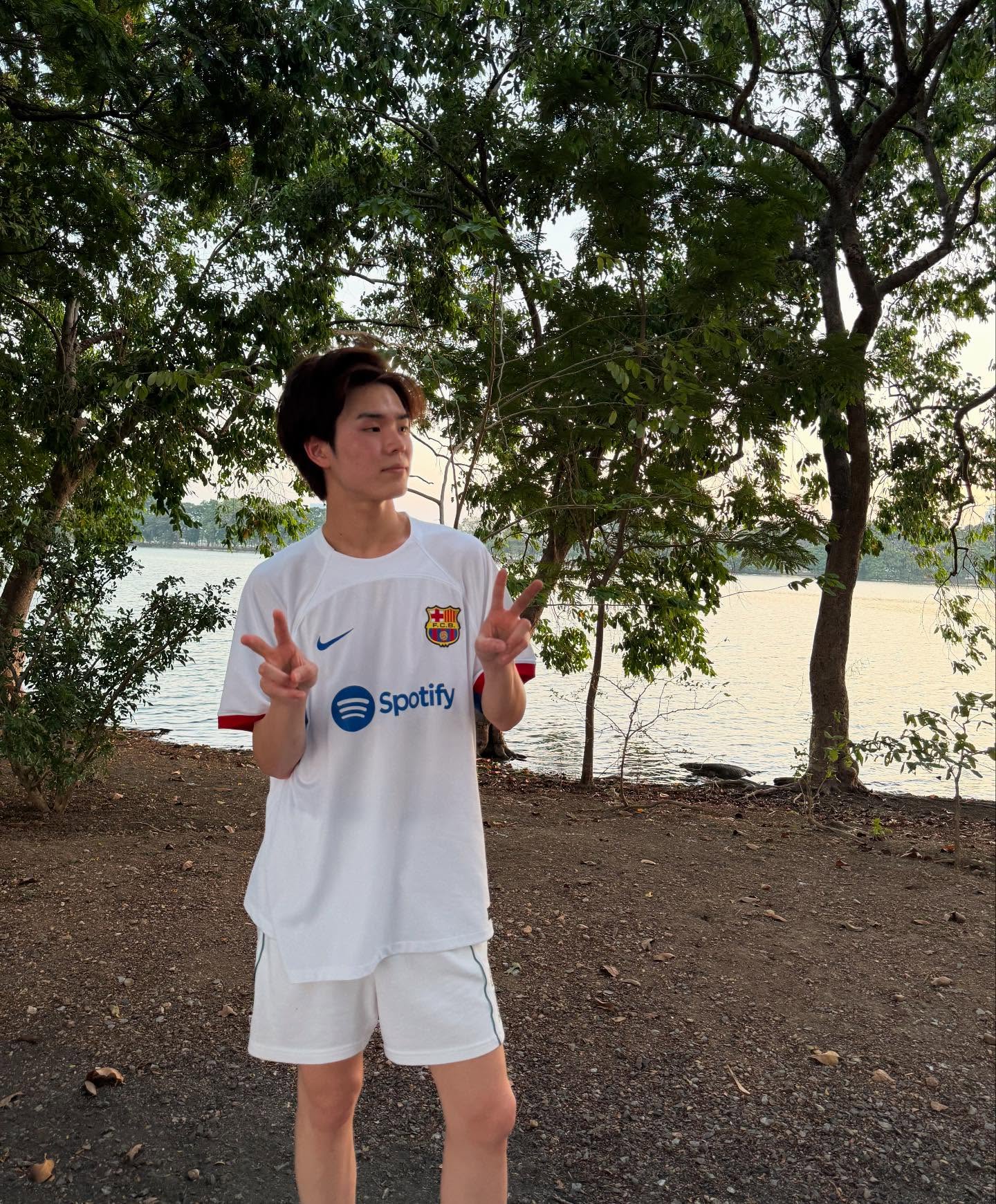 ปิง - กฤตนัน อัญชนานันท์