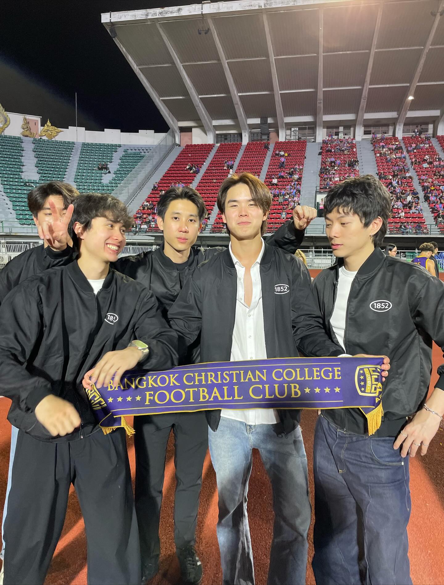 ปิง - กฤตนัน อัญชนานันท์