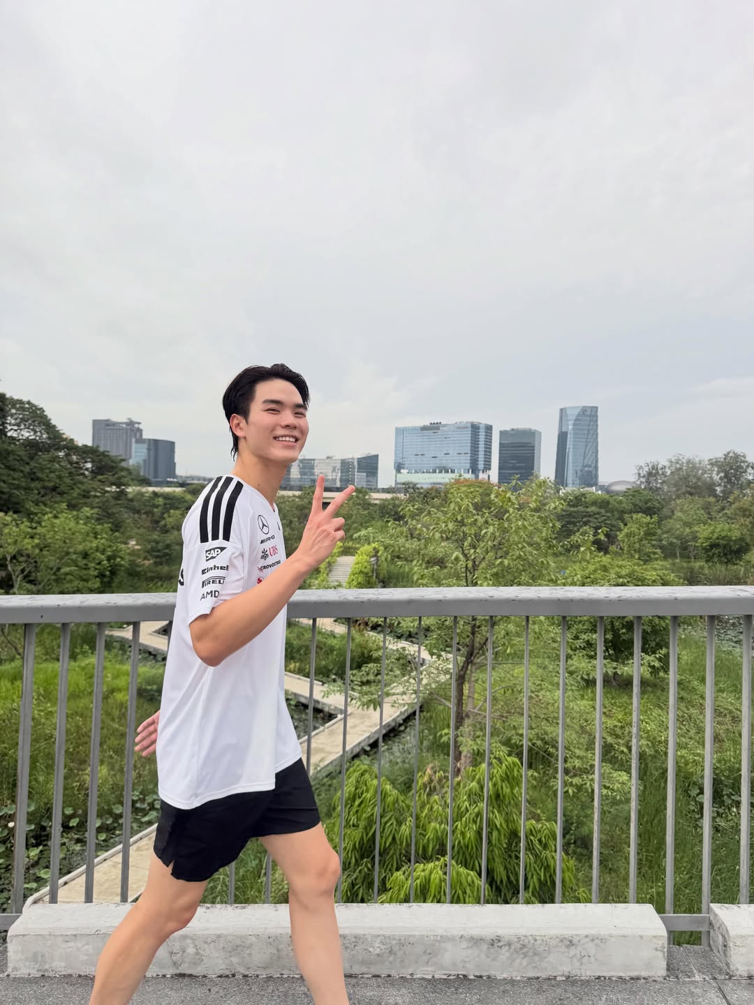 ปิง - กฤตนัน อัญชนานันท์