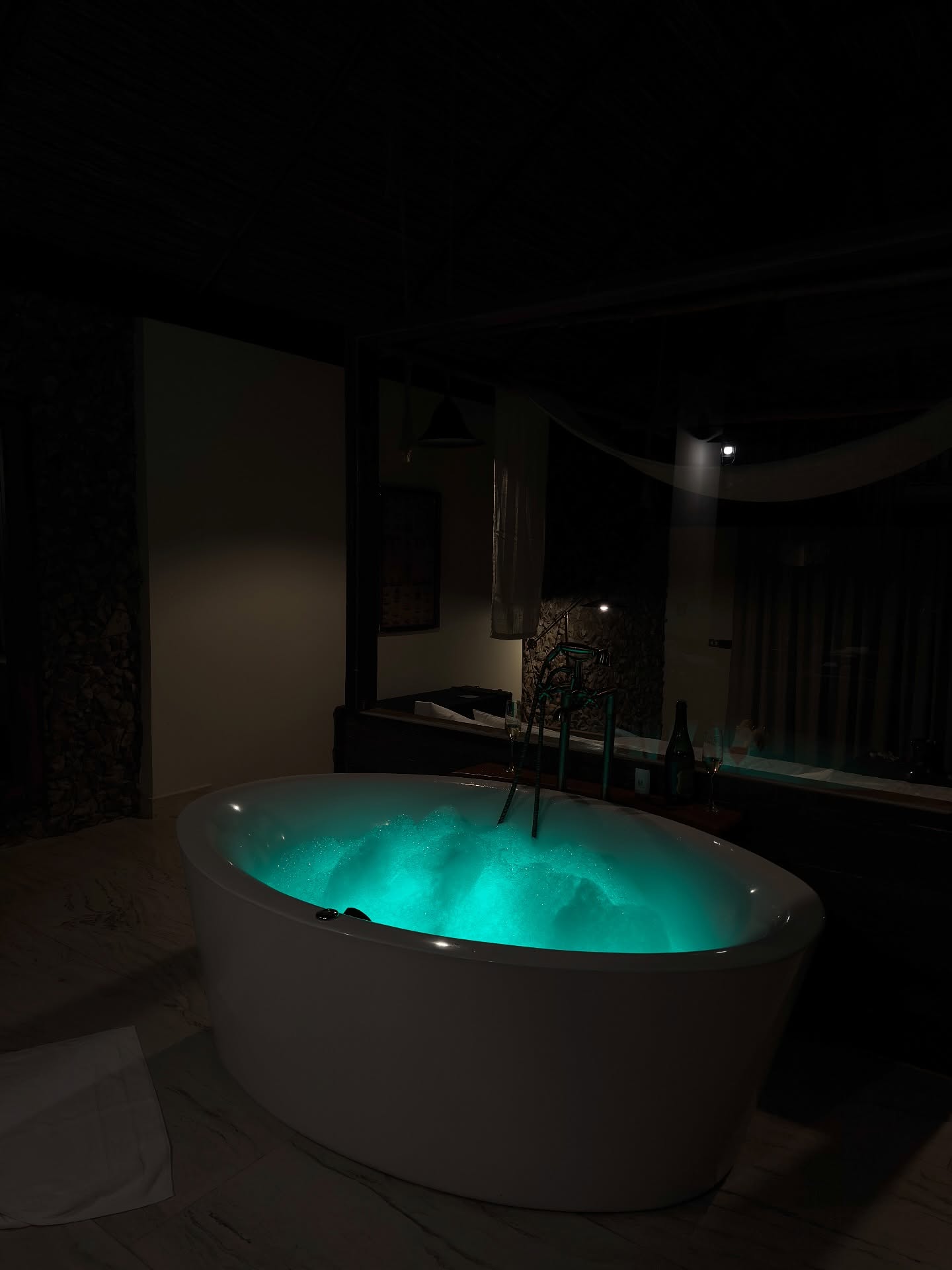 เอส - ศุภ สง่าวรวงศ์