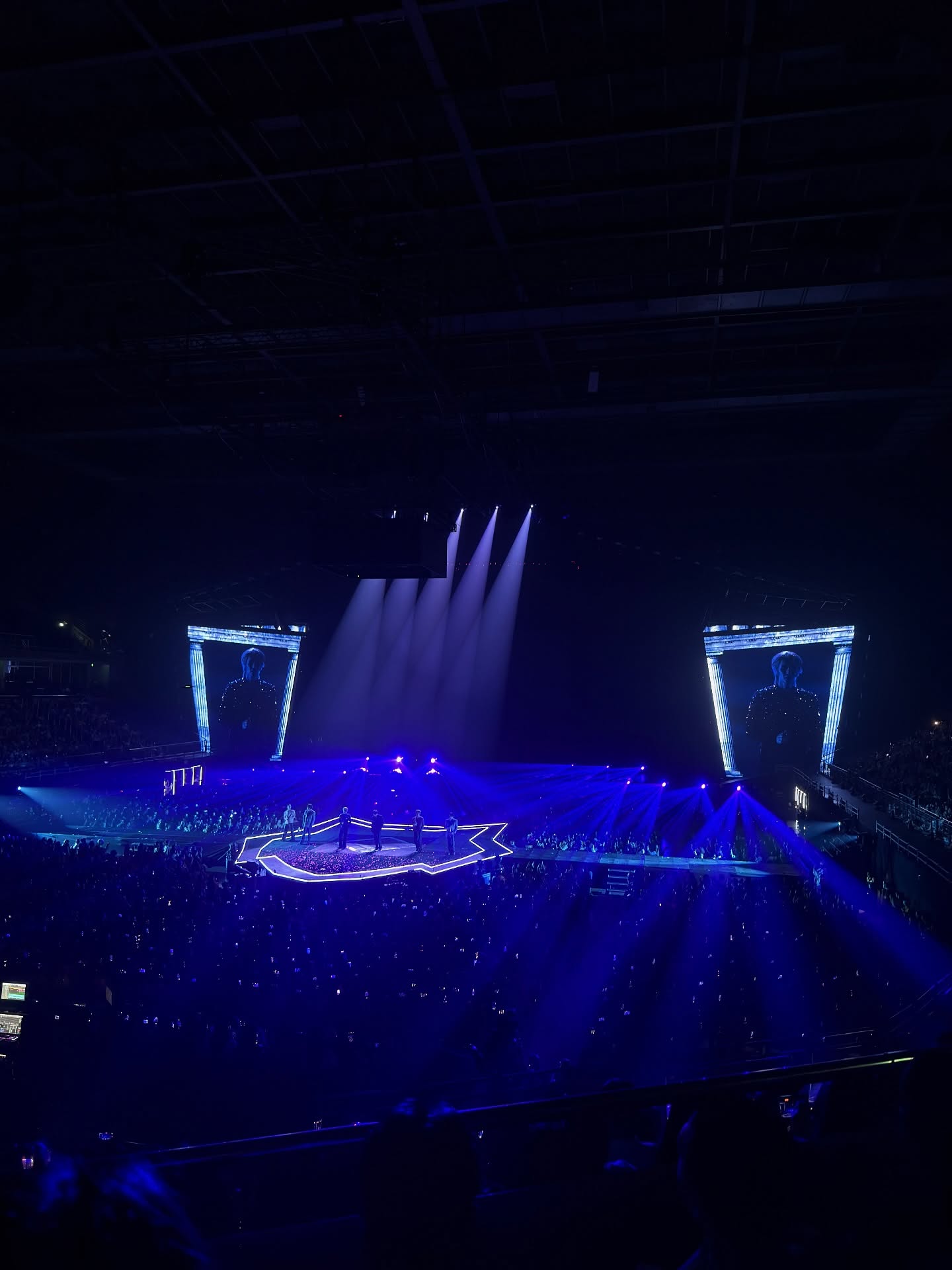 เอส - ศุภ สง่าวรวงศ์