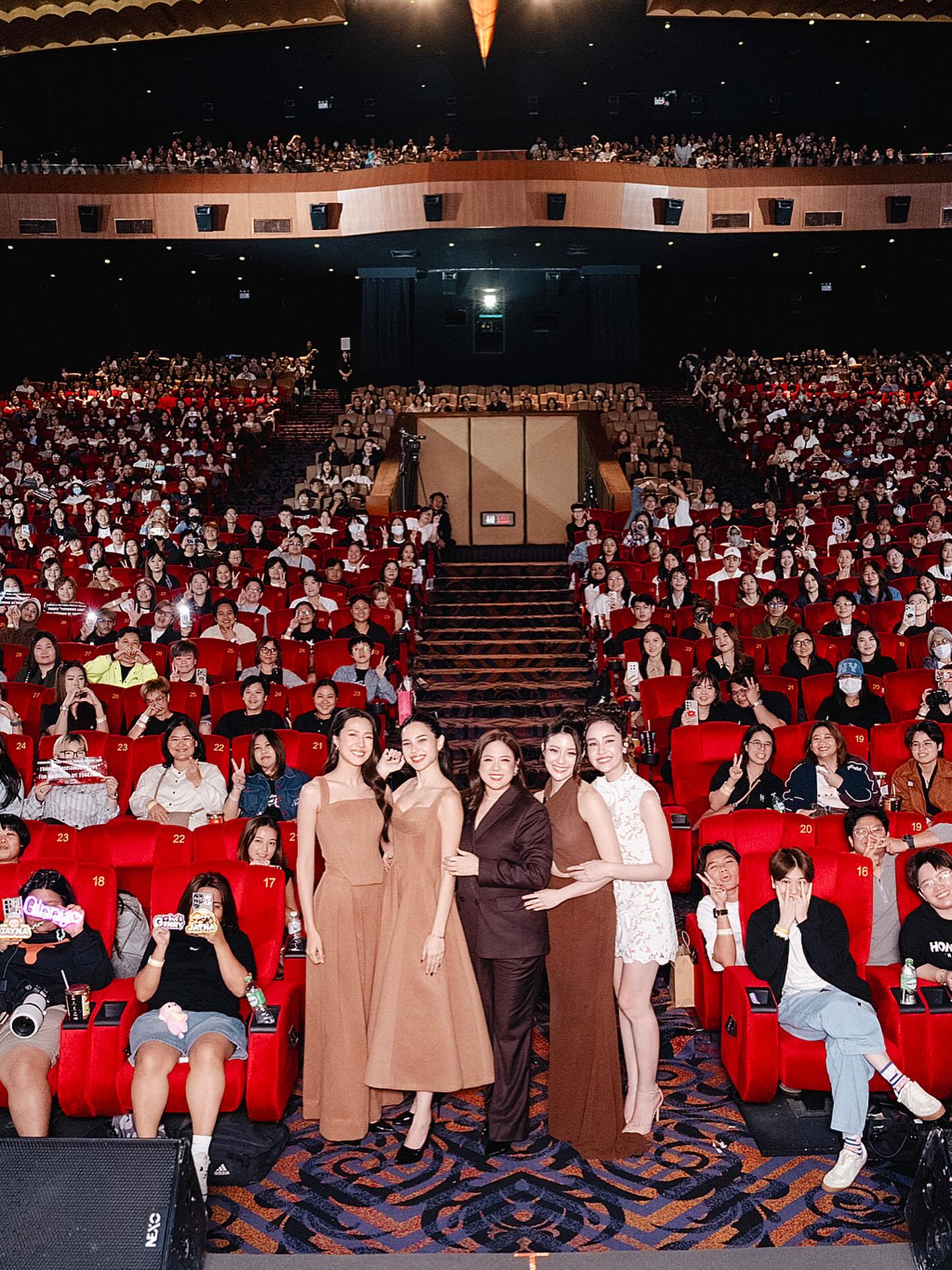 เจน่า - แองเจลิน่า สตีเวนส์