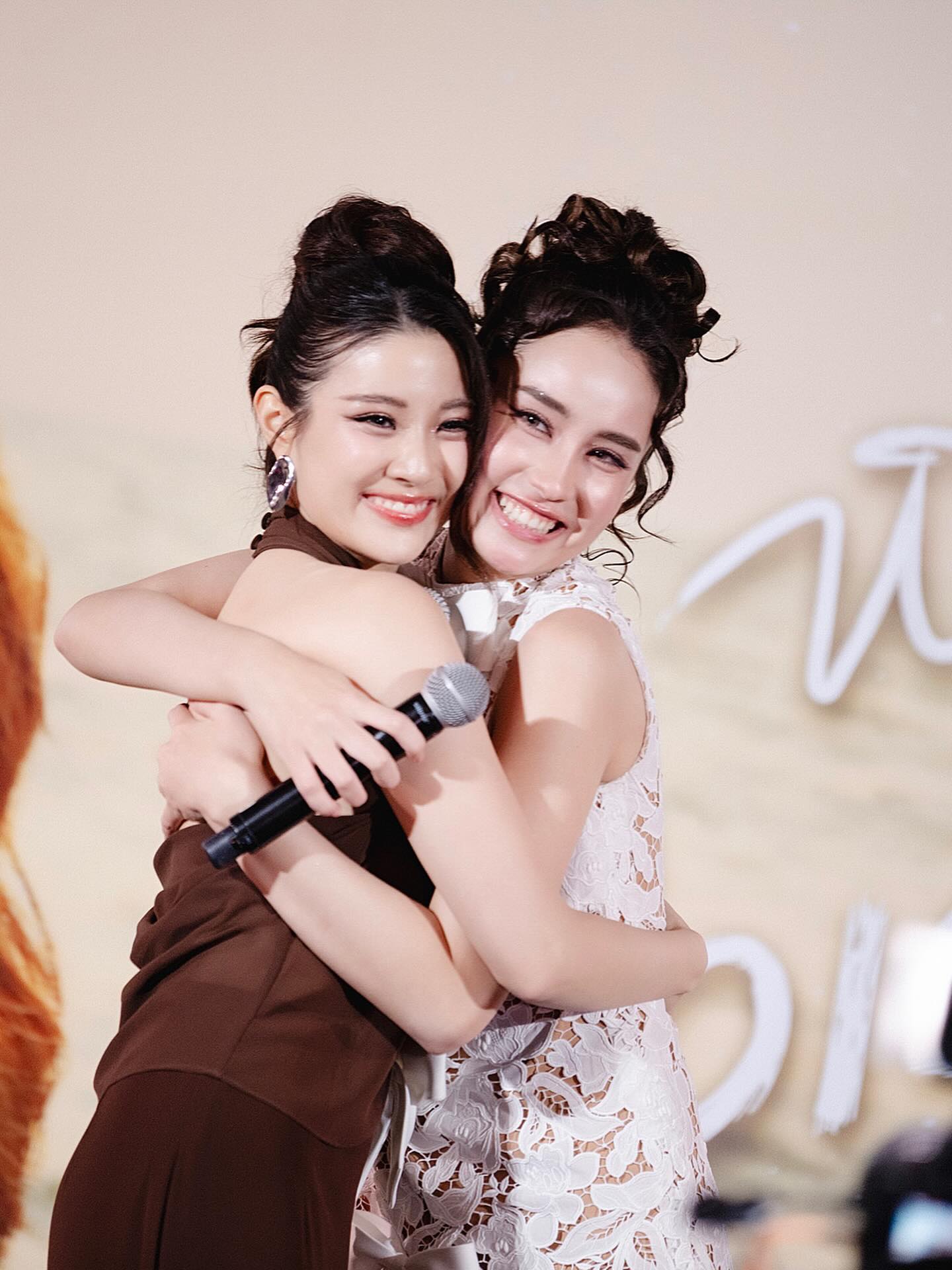 เจน่า - แองเจลิน่า สตีเวนส์