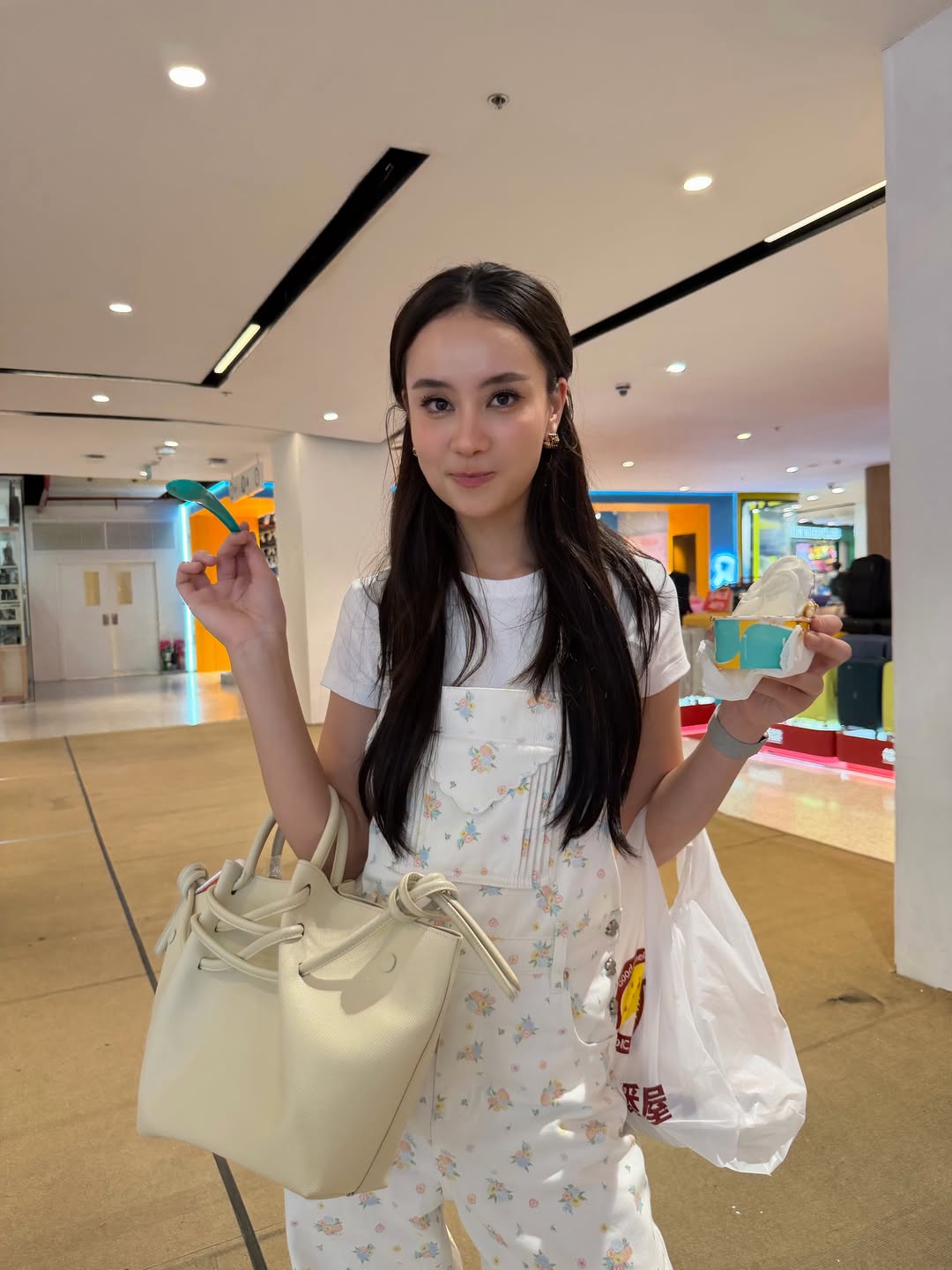 เจน่า - แองเจลิน่า สตีเวนส์