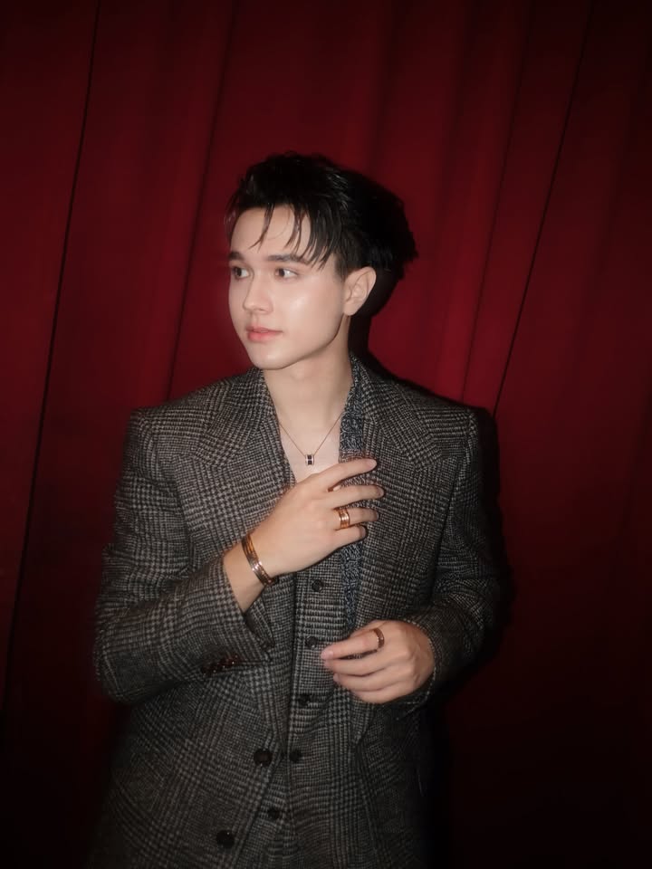 ไมกี้ - ปณิธาน บุตรแก้ว