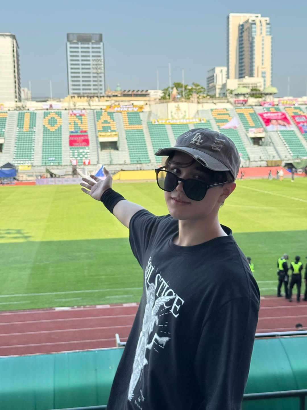 ไมกี้ - ปณิธาน บุตรแก้ว