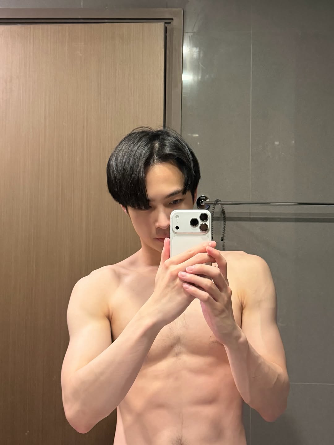 บูม - กฤตภัค อุดมพานิช