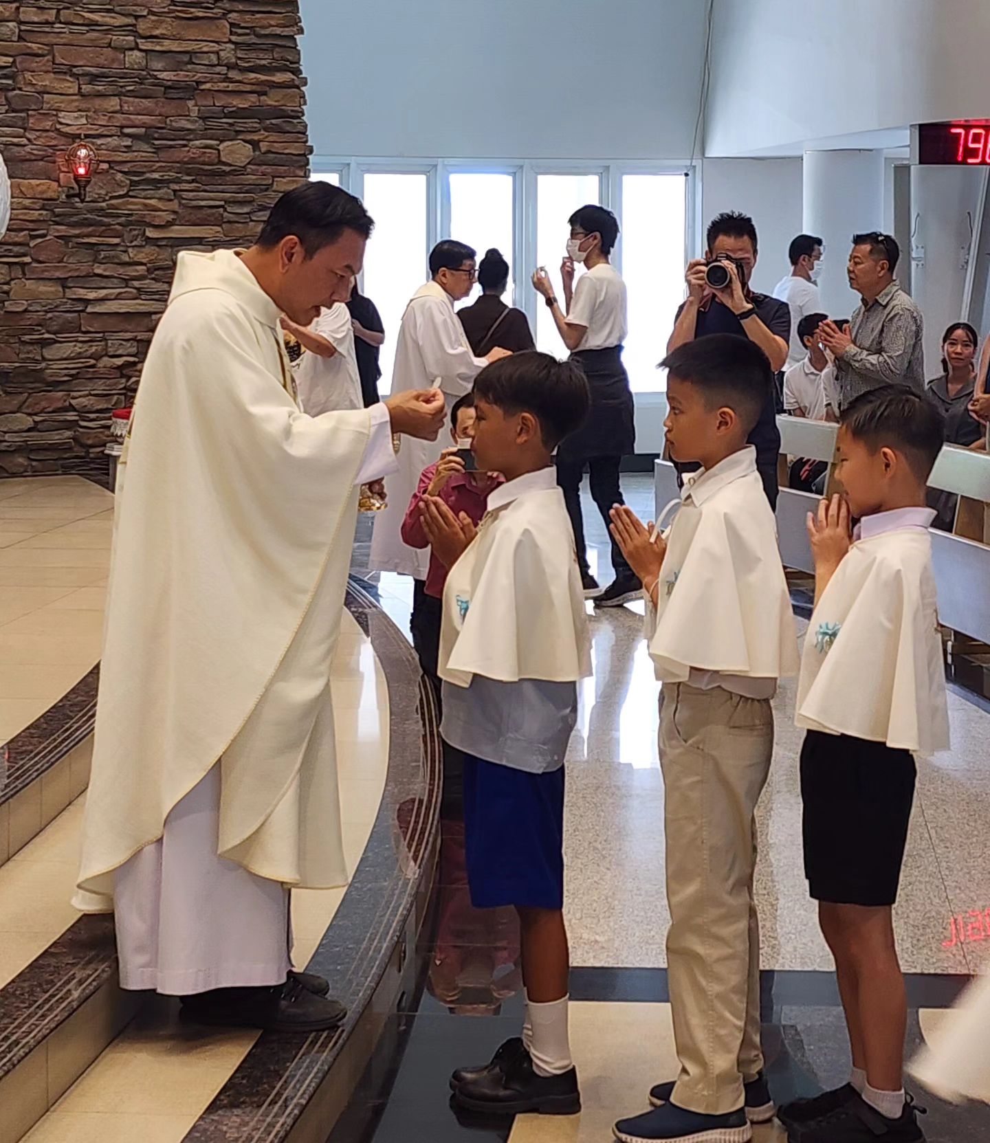 ลูกเกด - เมทินี กิ่งโพยม