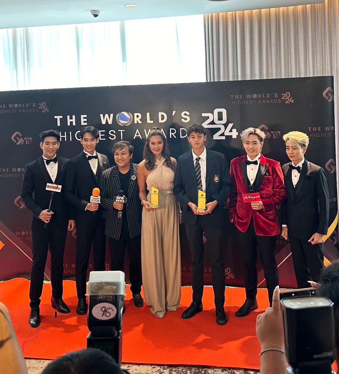 ลูกเกด - เมทินี กิ่งโพยม