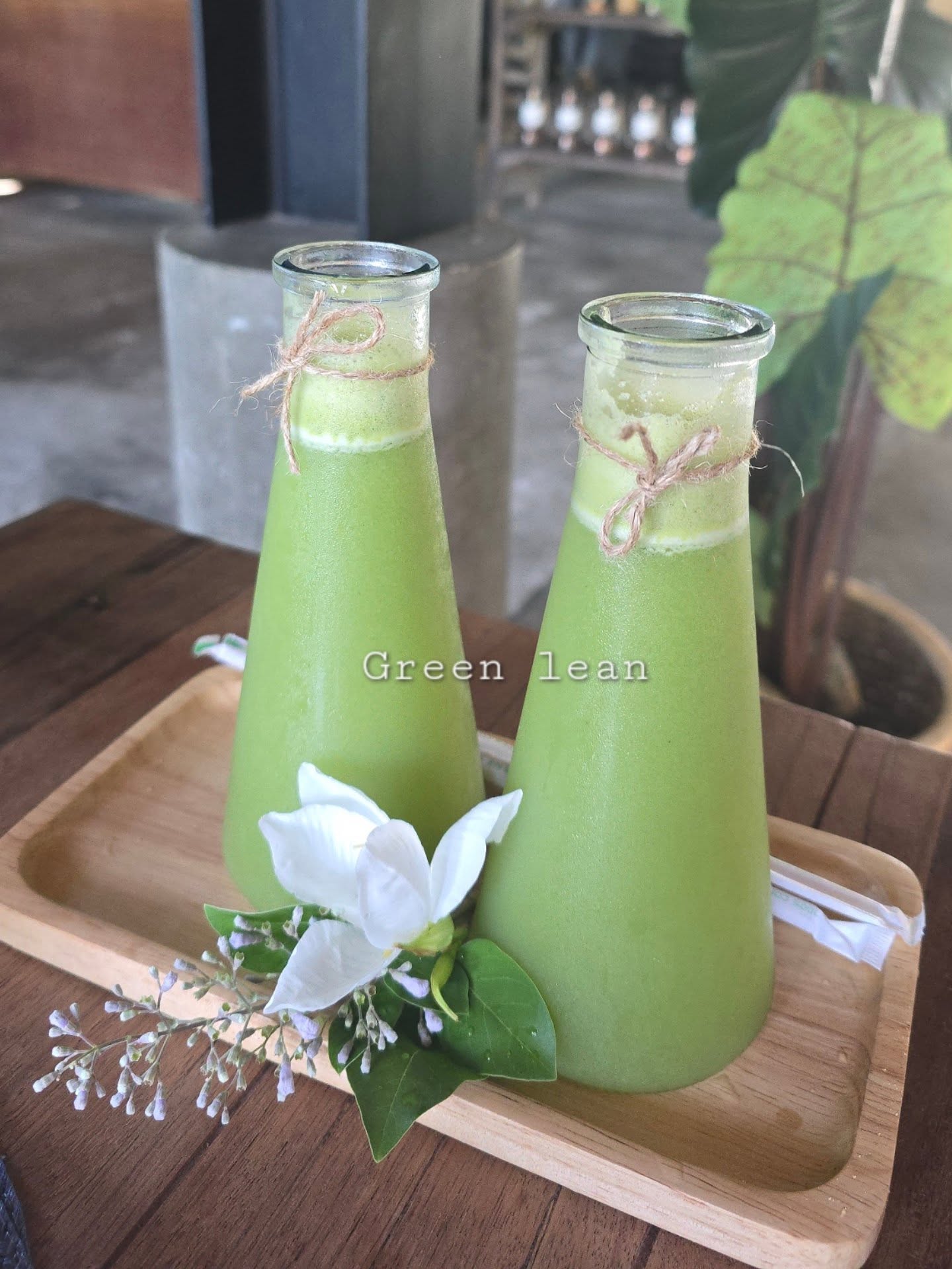 ลูกเกด - เมทินี กิ่งโพยม