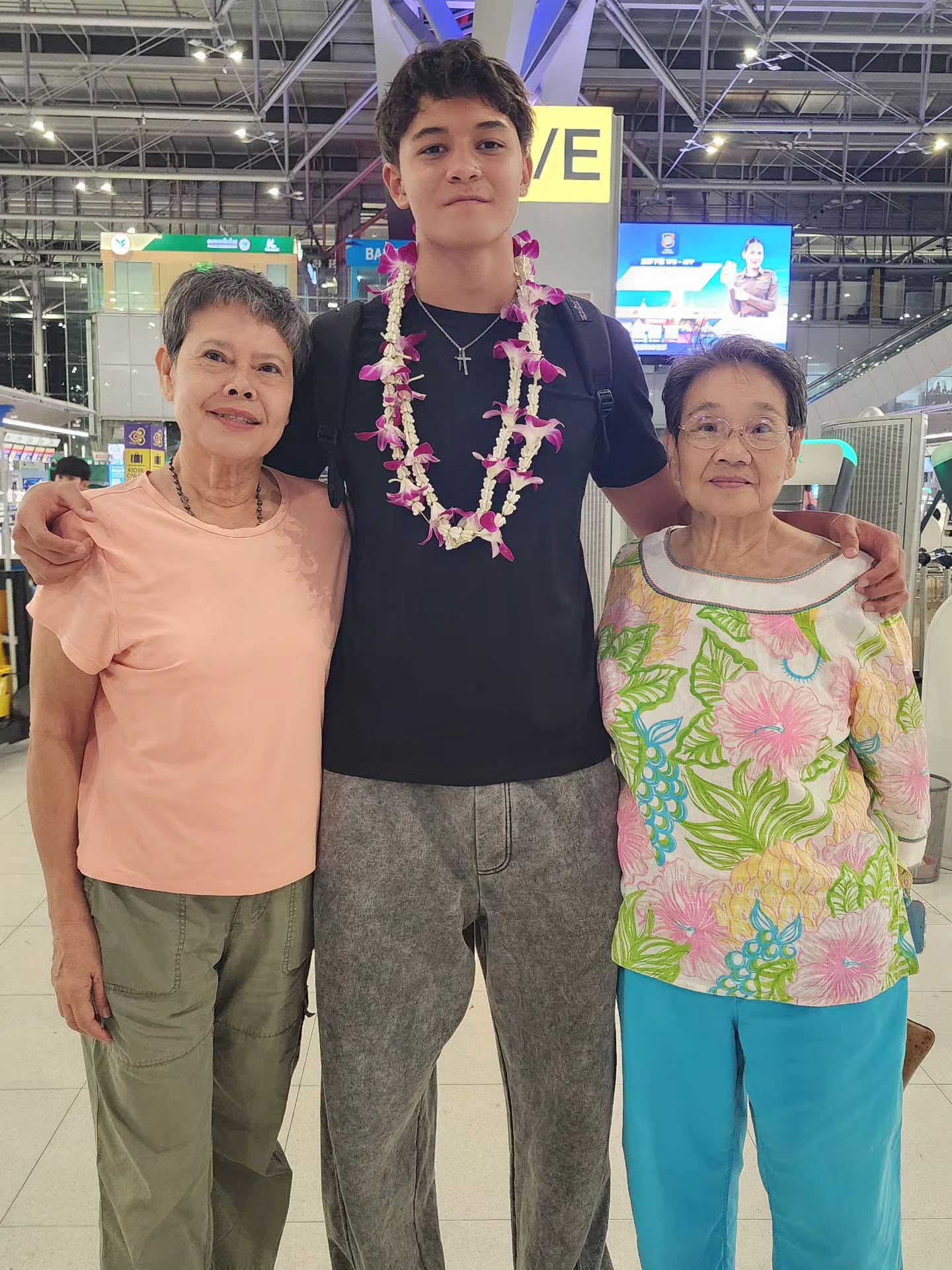 ลูกเกด - เมทินี กิ่งโพยม