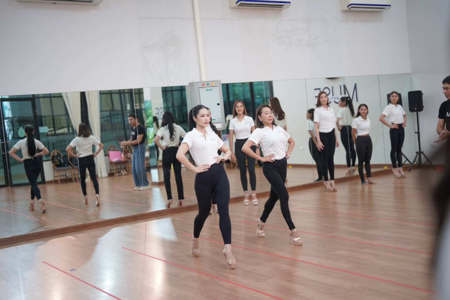 ลูกเกด - เมทินี กิ่งโพยม