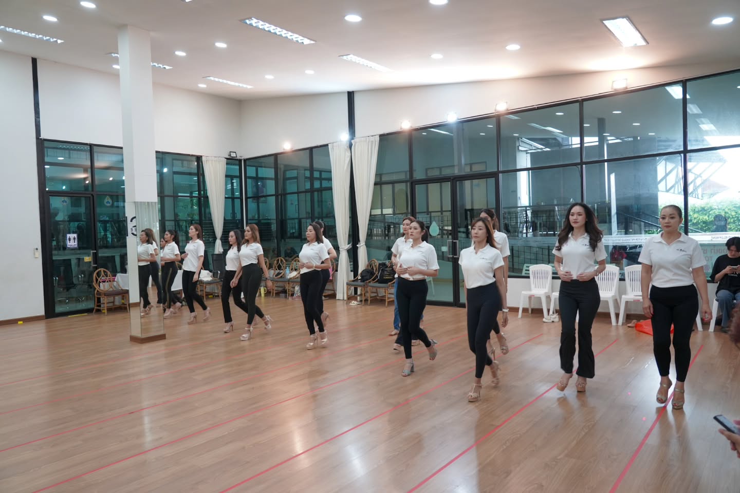 ลูกเกด - เมทินี กิ่งโพยม