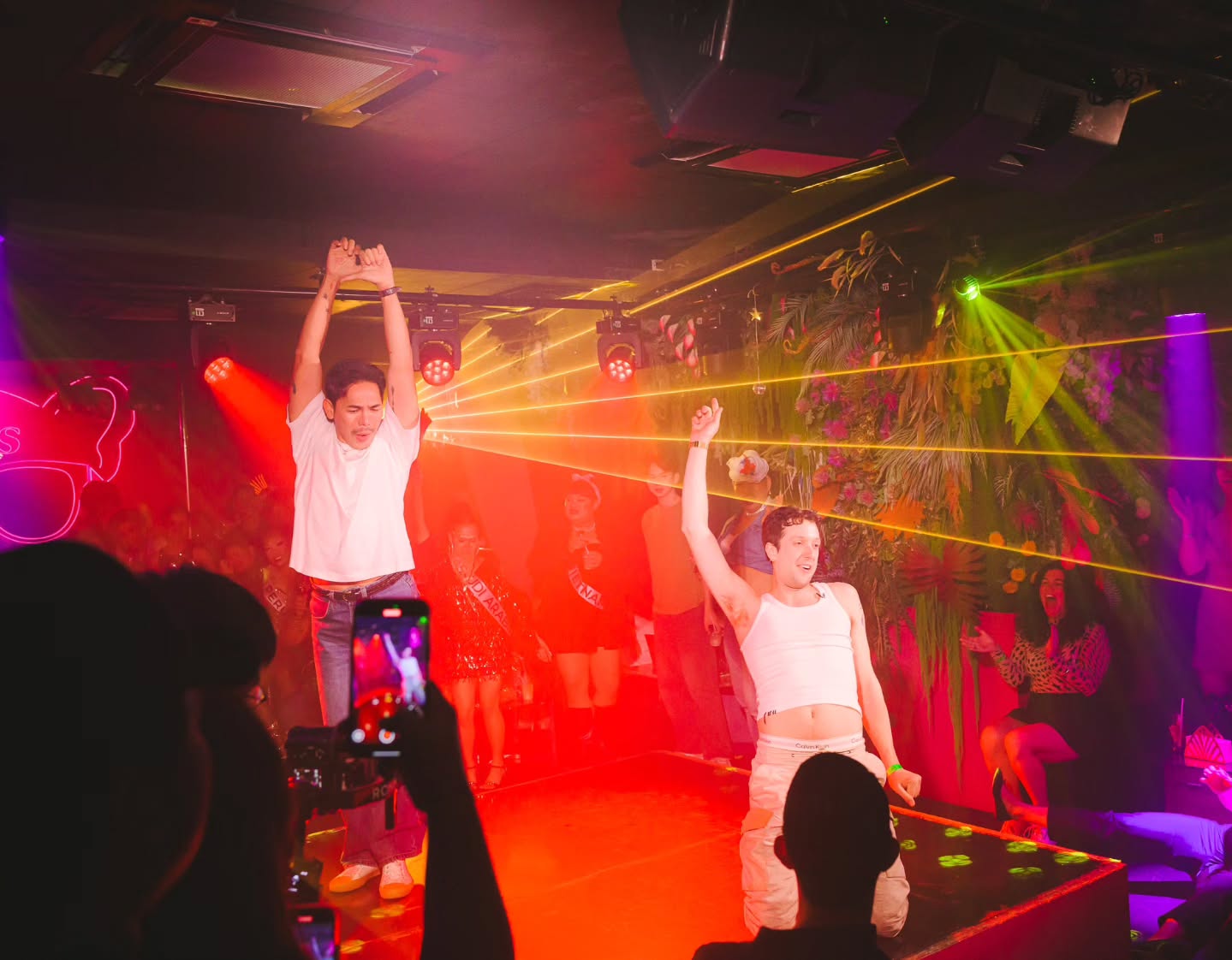 ลูกเกด - เมทินี กิ่งโพยม