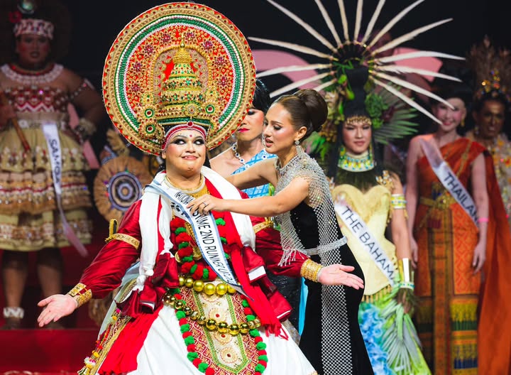 ลูกเกด - เมทินี กิ่งโพยม