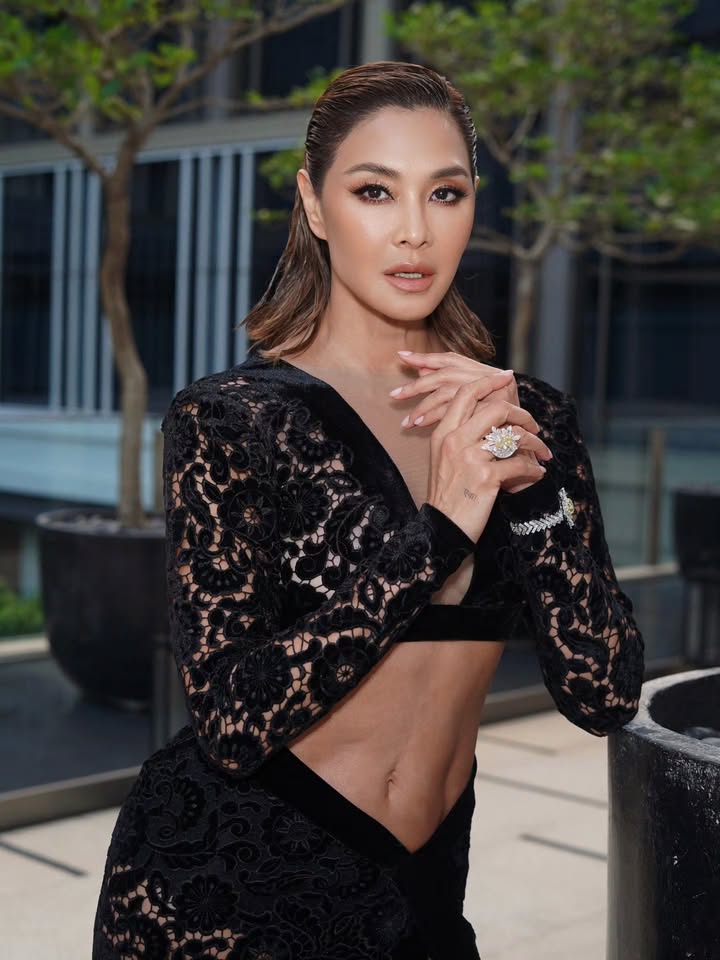 ลูกเกด - เมทินี กิ่งโพยม