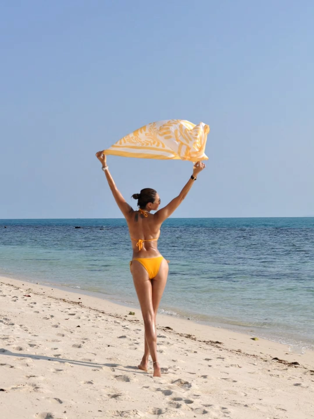 ลูกเกด - เมทินี กิ่งโพยม