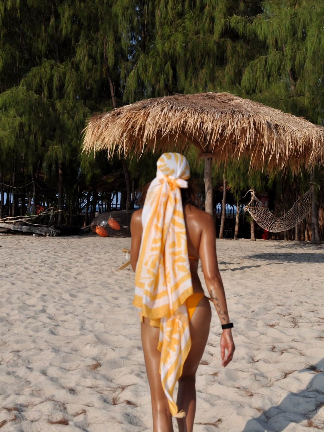 ลูกเกด - เมทินี กิ่งโพยม